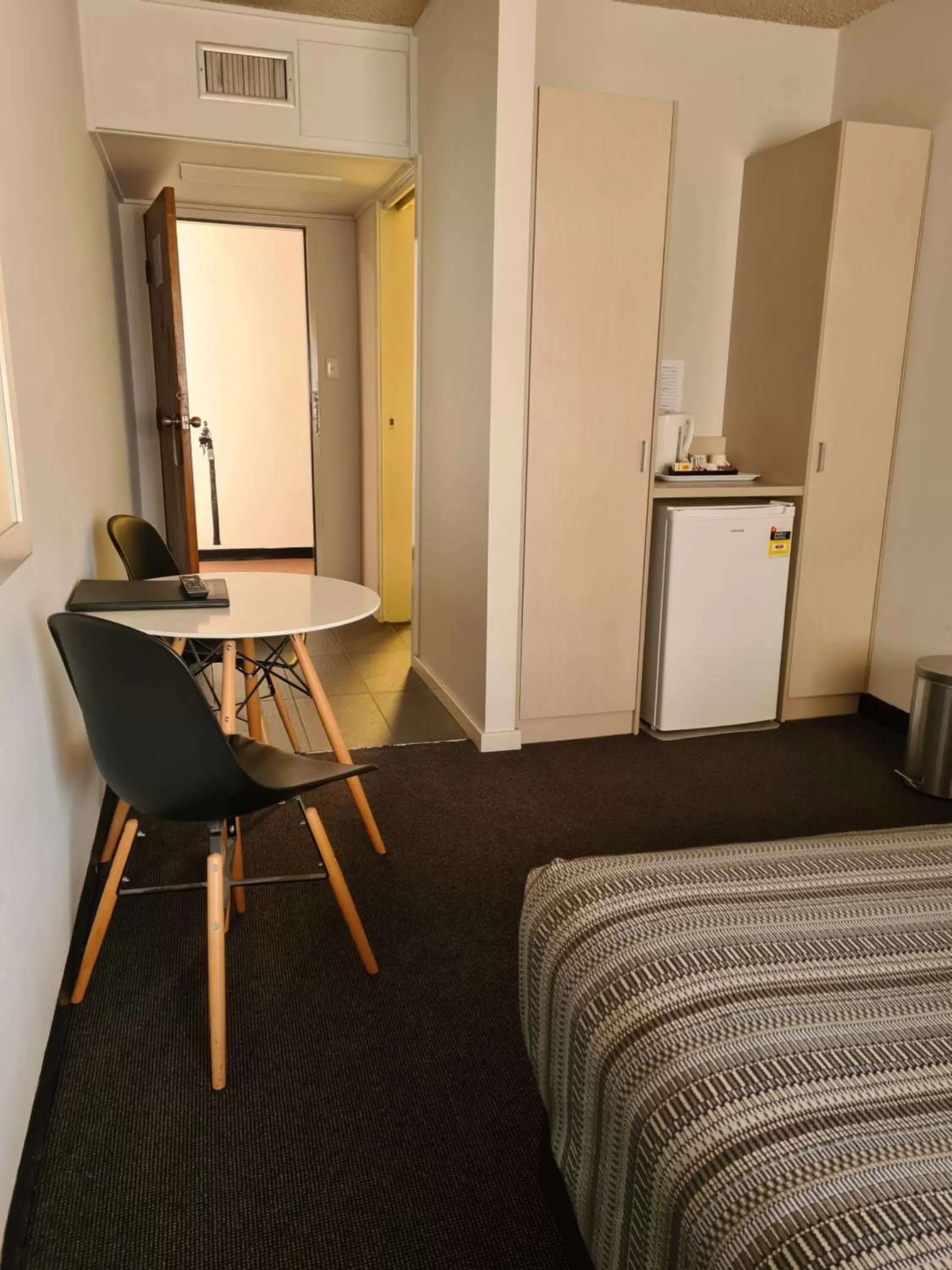 Bed in Belconnen Way Hotel & Serviced Apartments