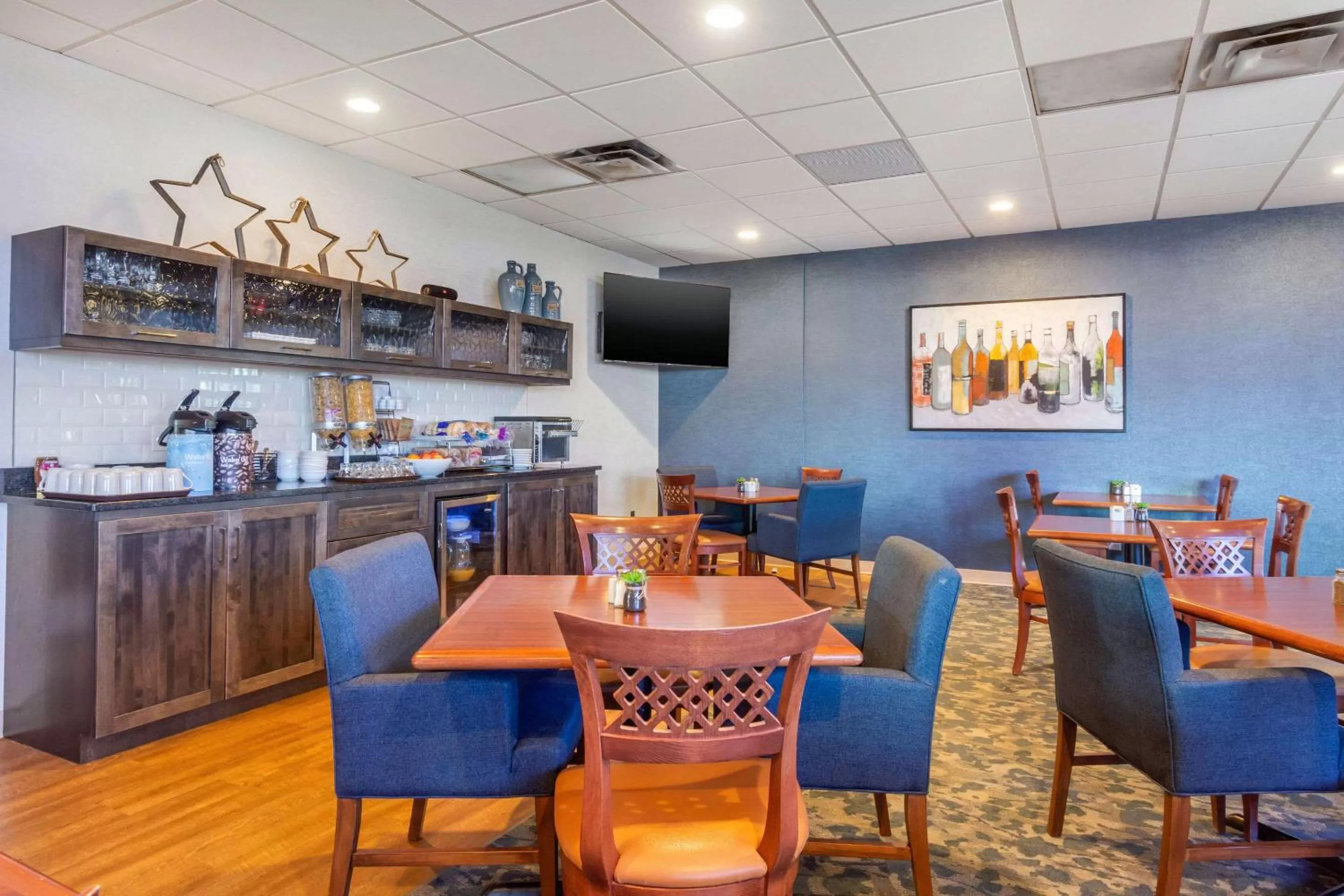 Restaurant/places to eat in Quality Hotel