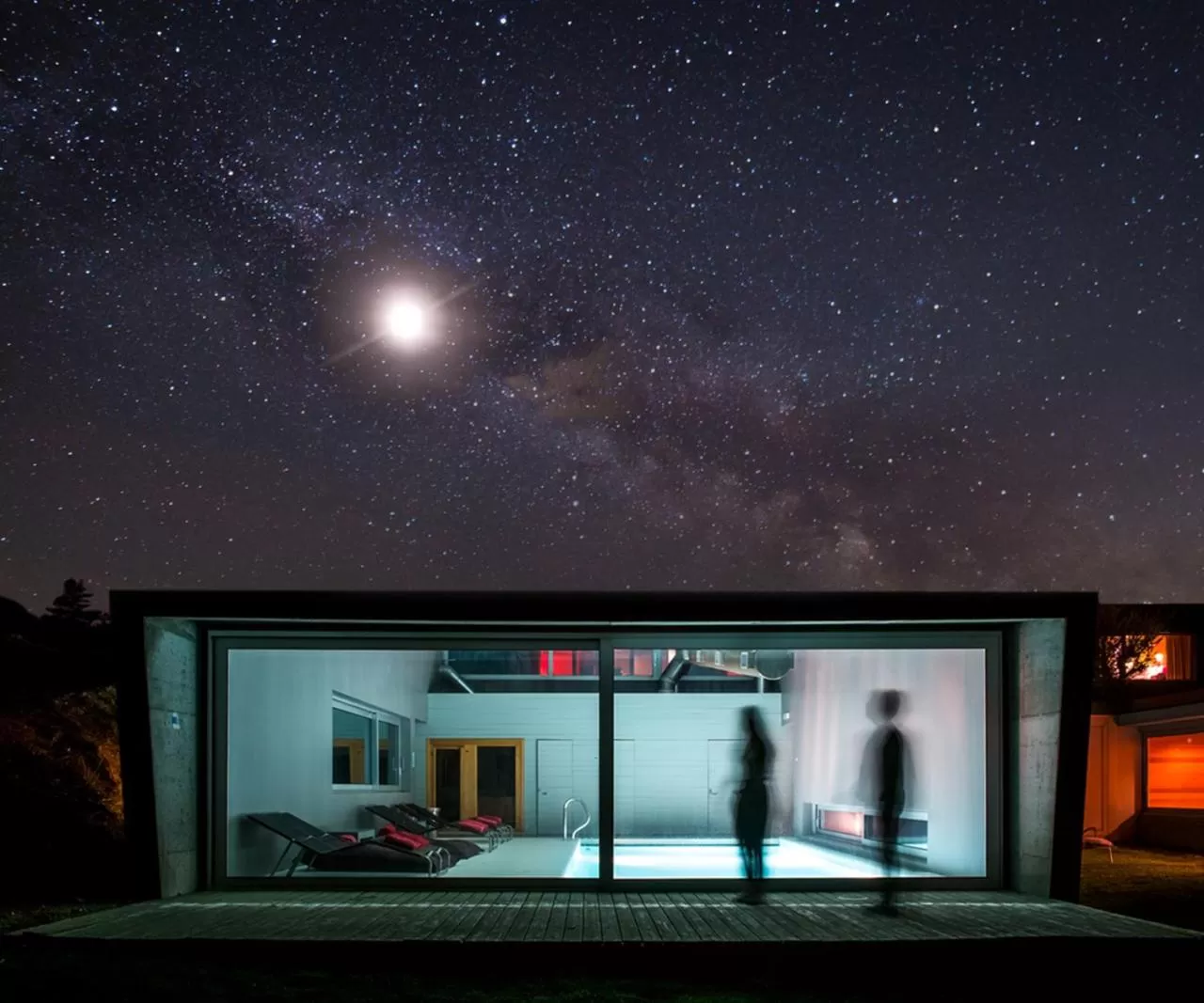 Property building in Casa das Penhas Douradas - Burel Expedition Hotel