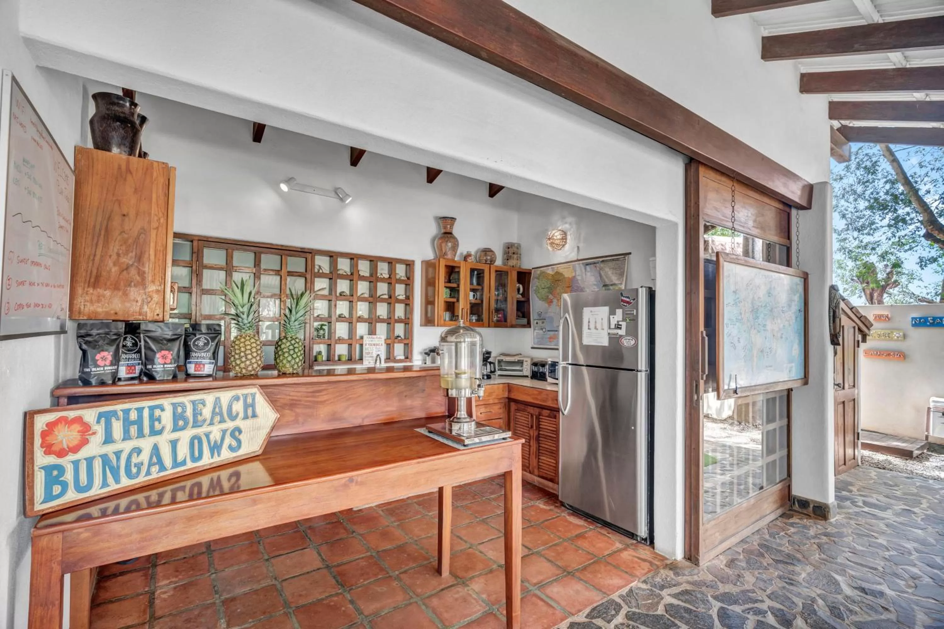 Kitchen or kitchenette in The Beach Bungalows - Yoga and Surf Hotel - Adults Only
