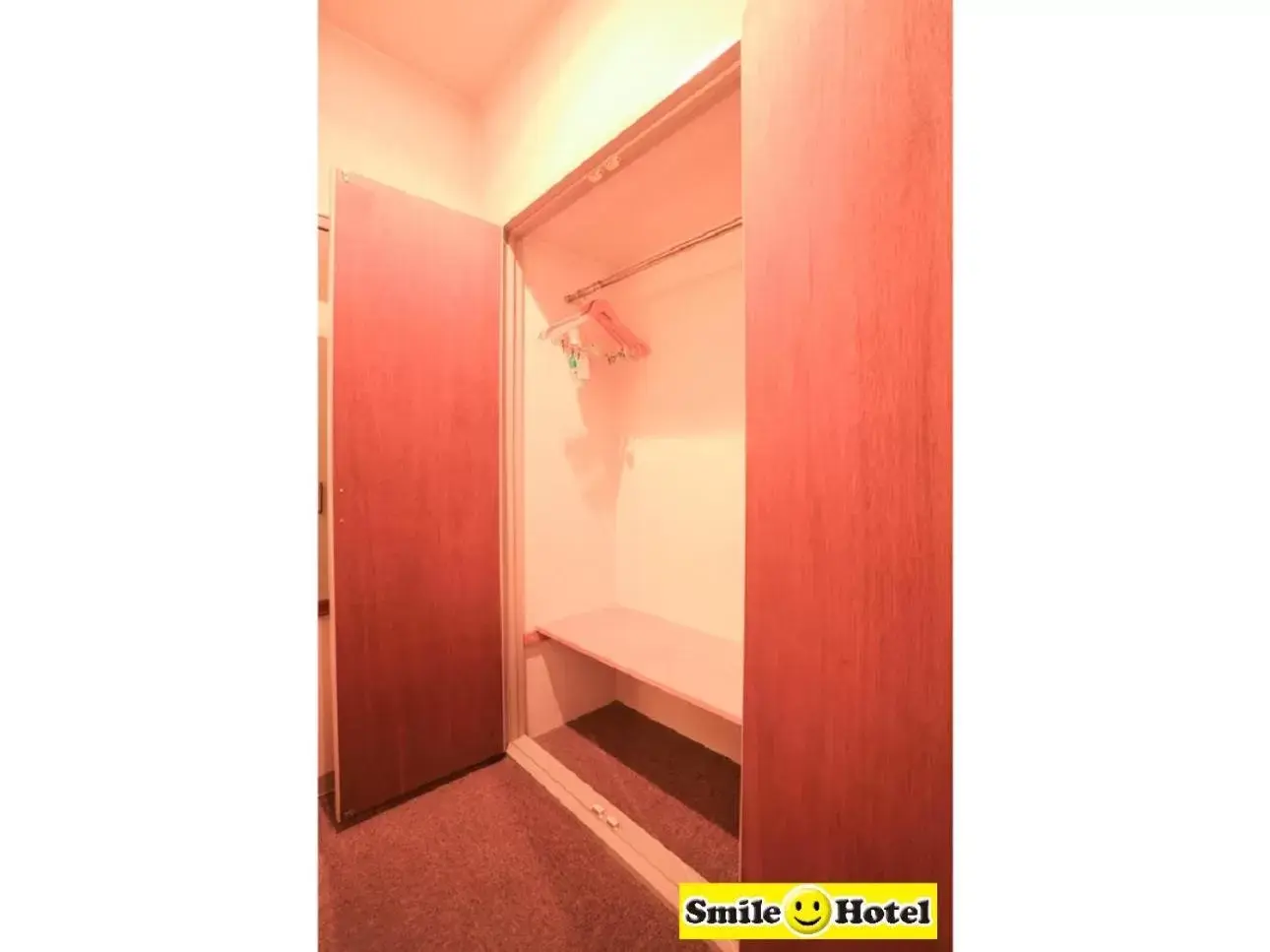 Twin Room - Non-Smoking in Smile Hotel Asahikawa Twin Room - Non-Smoking in Smile Hotel Asahikawa