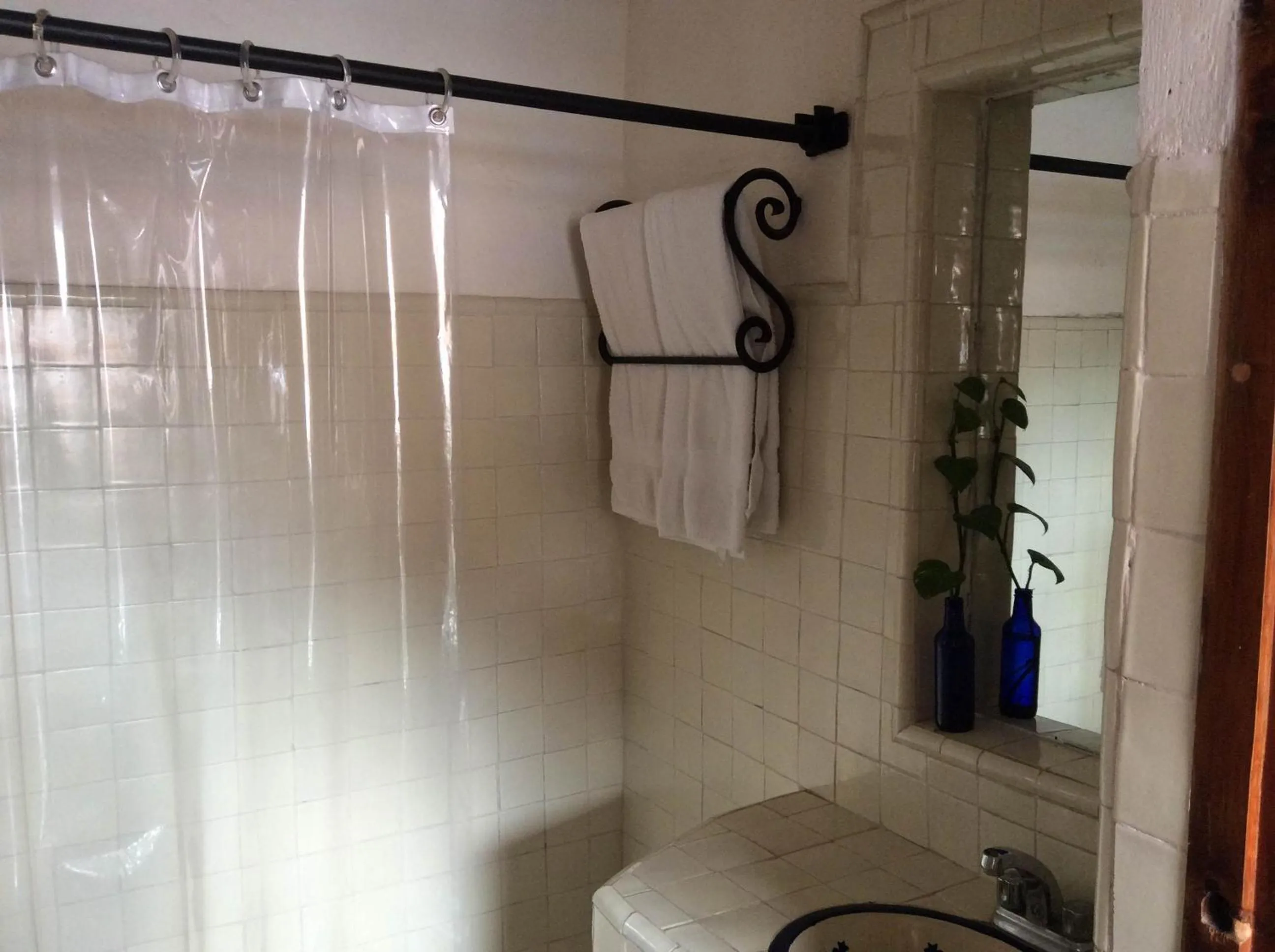 Bathroom in Hotel Mi Casita