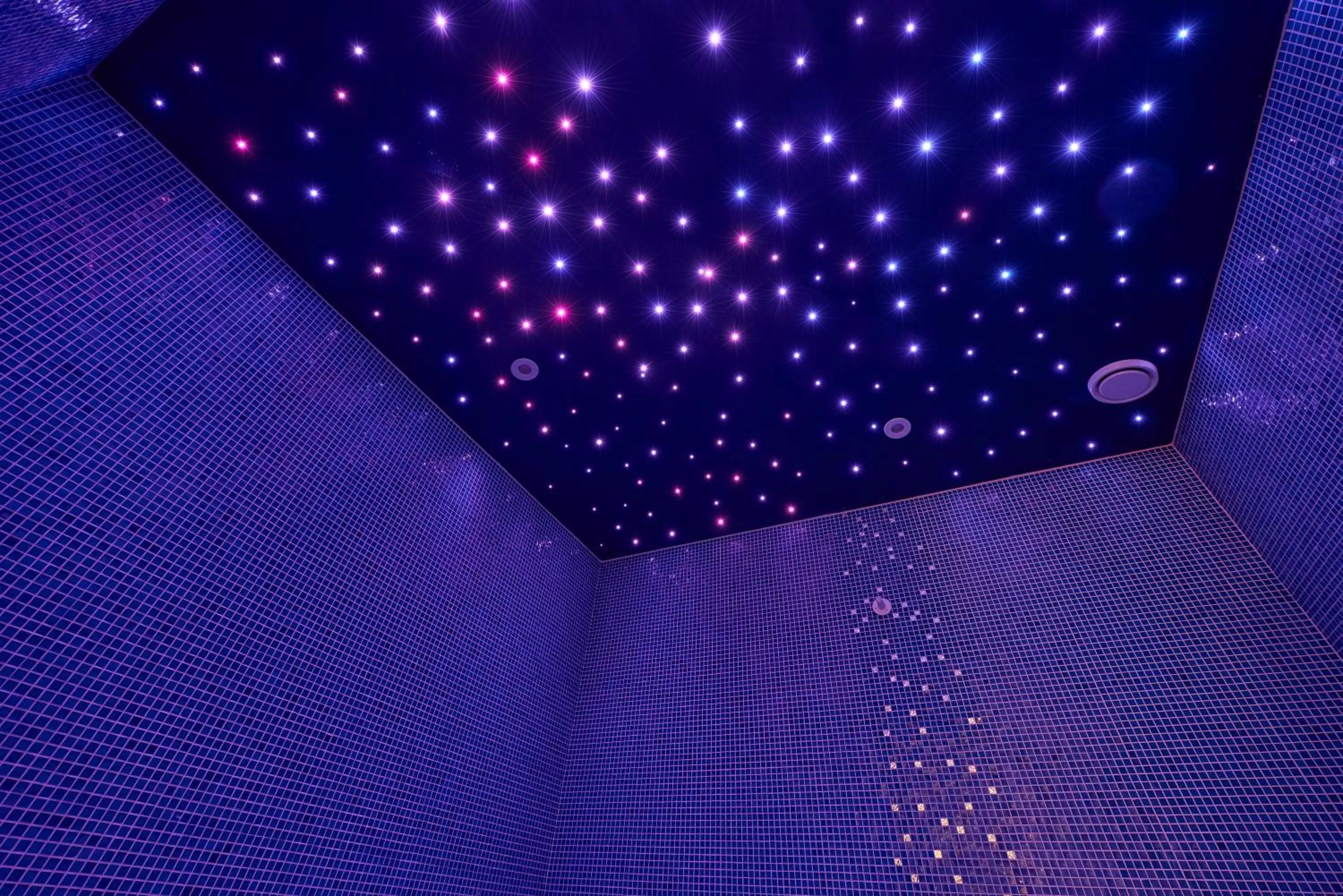 Spa and wellness centre/facilities in Monsieur Cadet Hotel & Spa