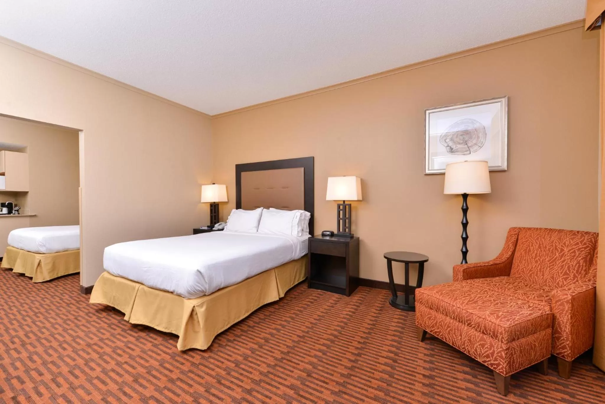 Photo of the whole room, Bed in Holiday Inn Express Breezewood by IHG