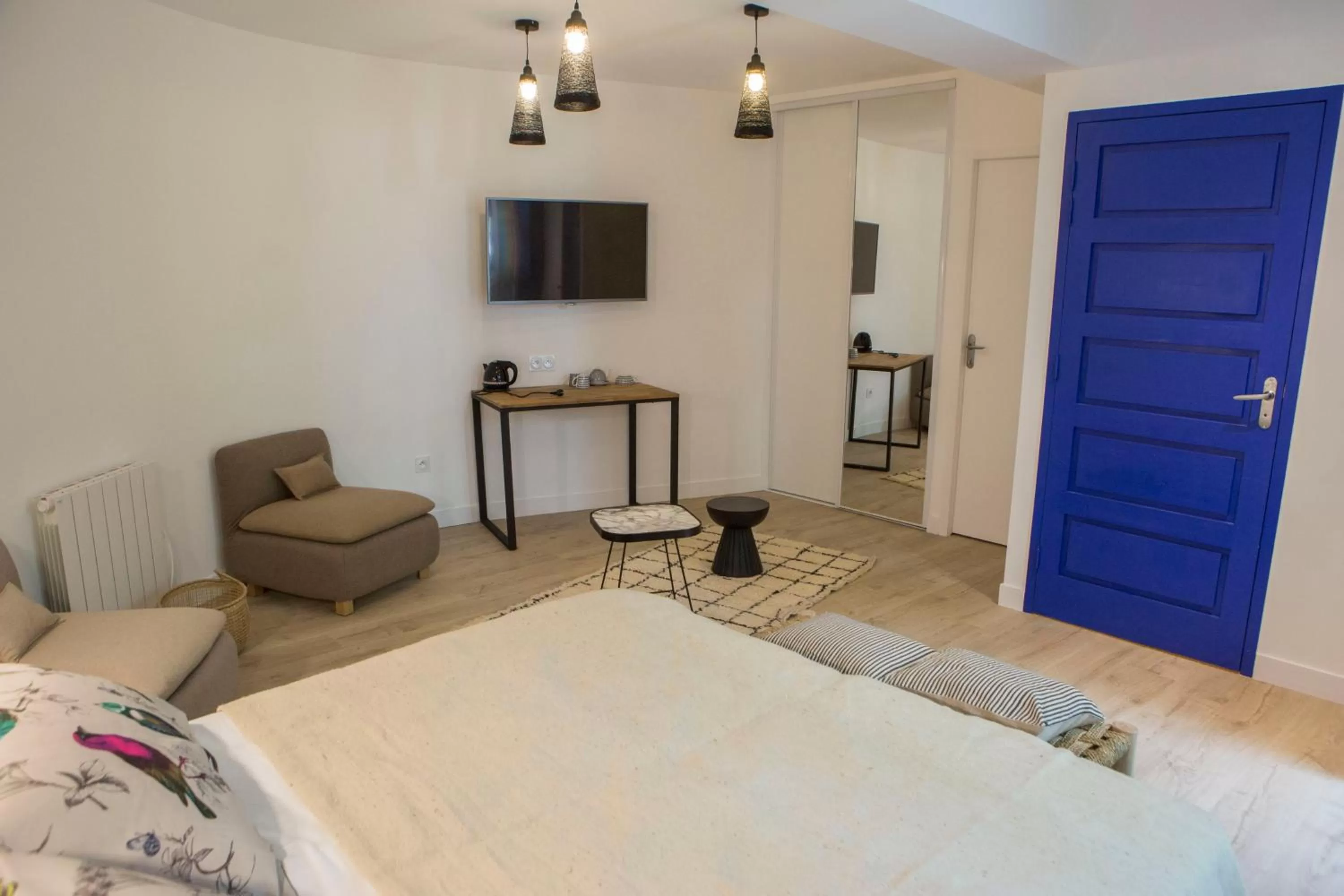 TV and multimedia, Bed in Douce Nuits