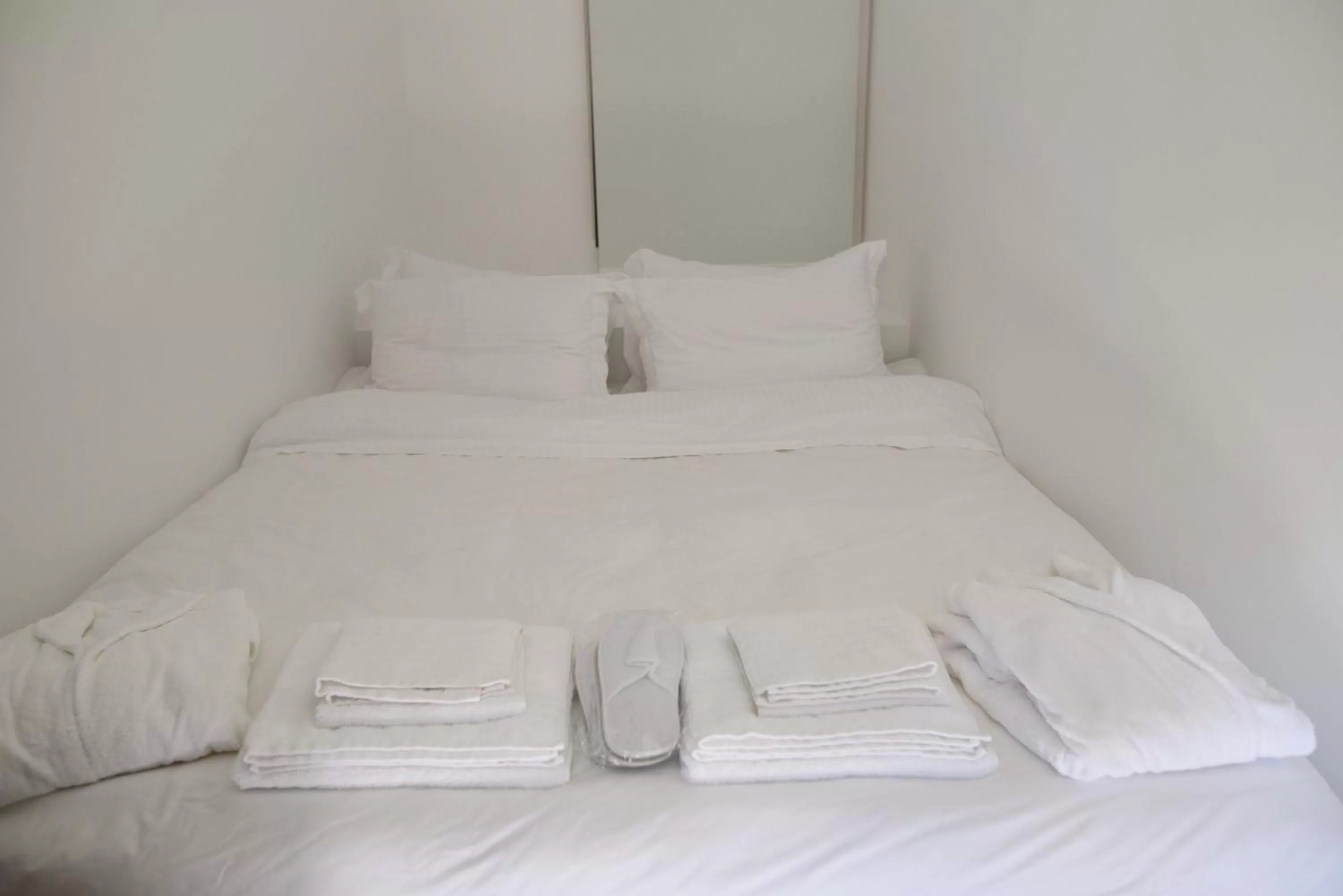 Property building, Bed in Clocktower Luxury Suites