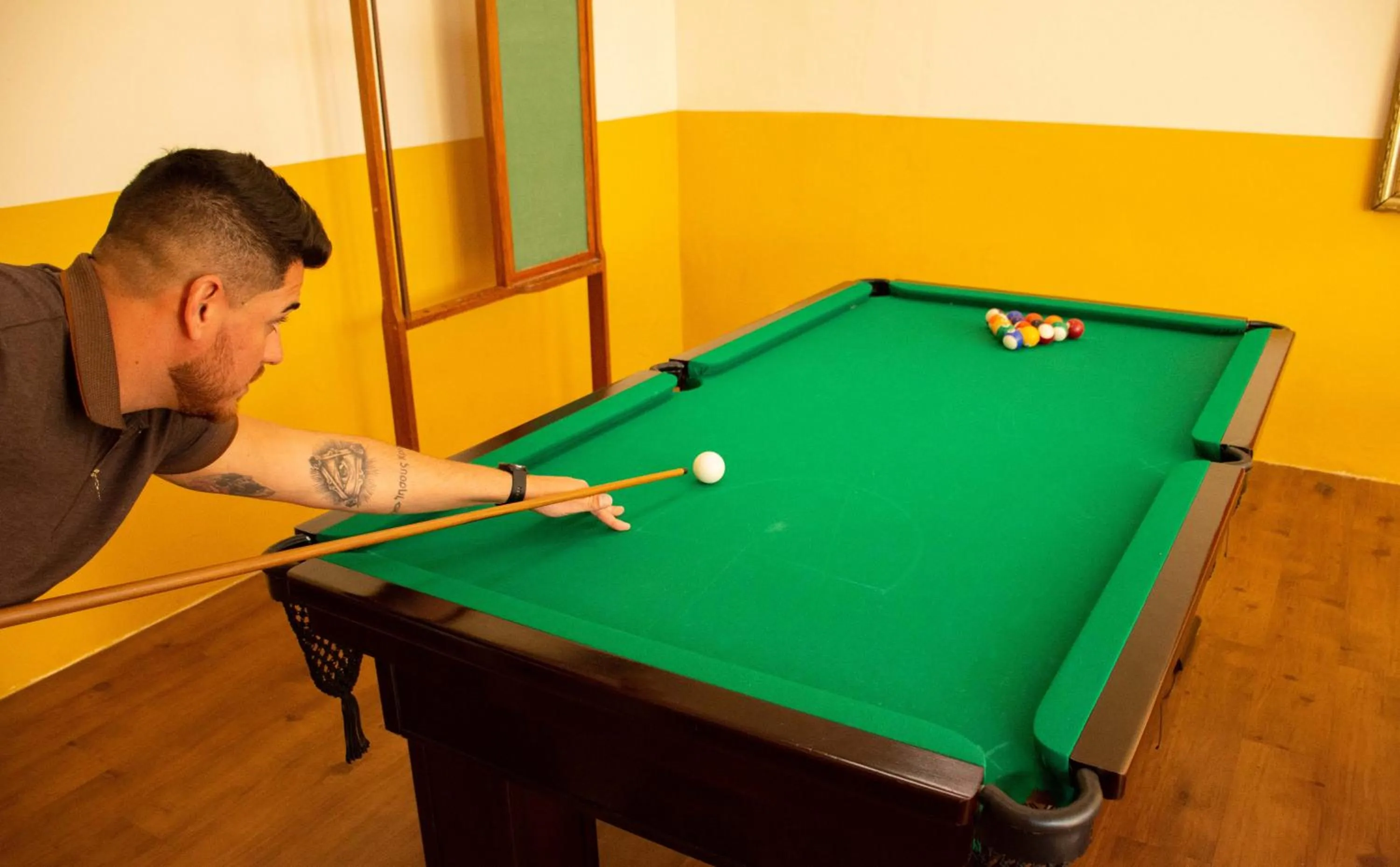 Billiard in Hotel Golden Park Internacional Foz & Convenções By Nacional Inn