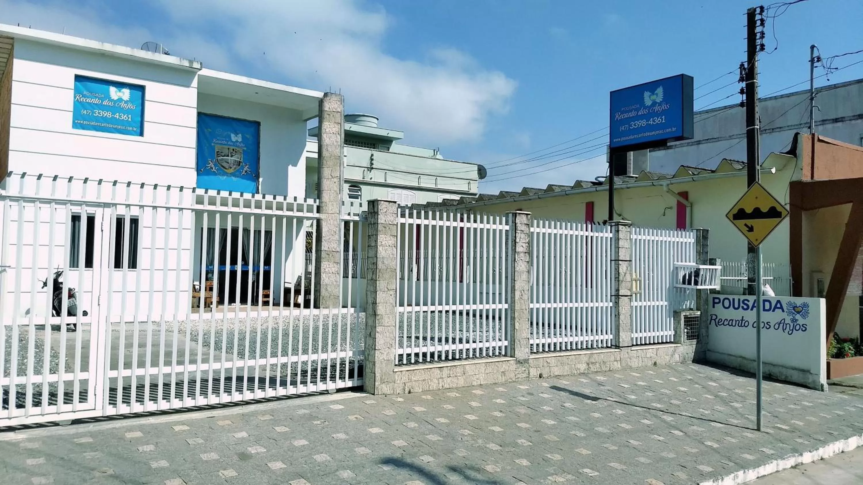 Facade/entrance in Pousada Recanto dos Anjos