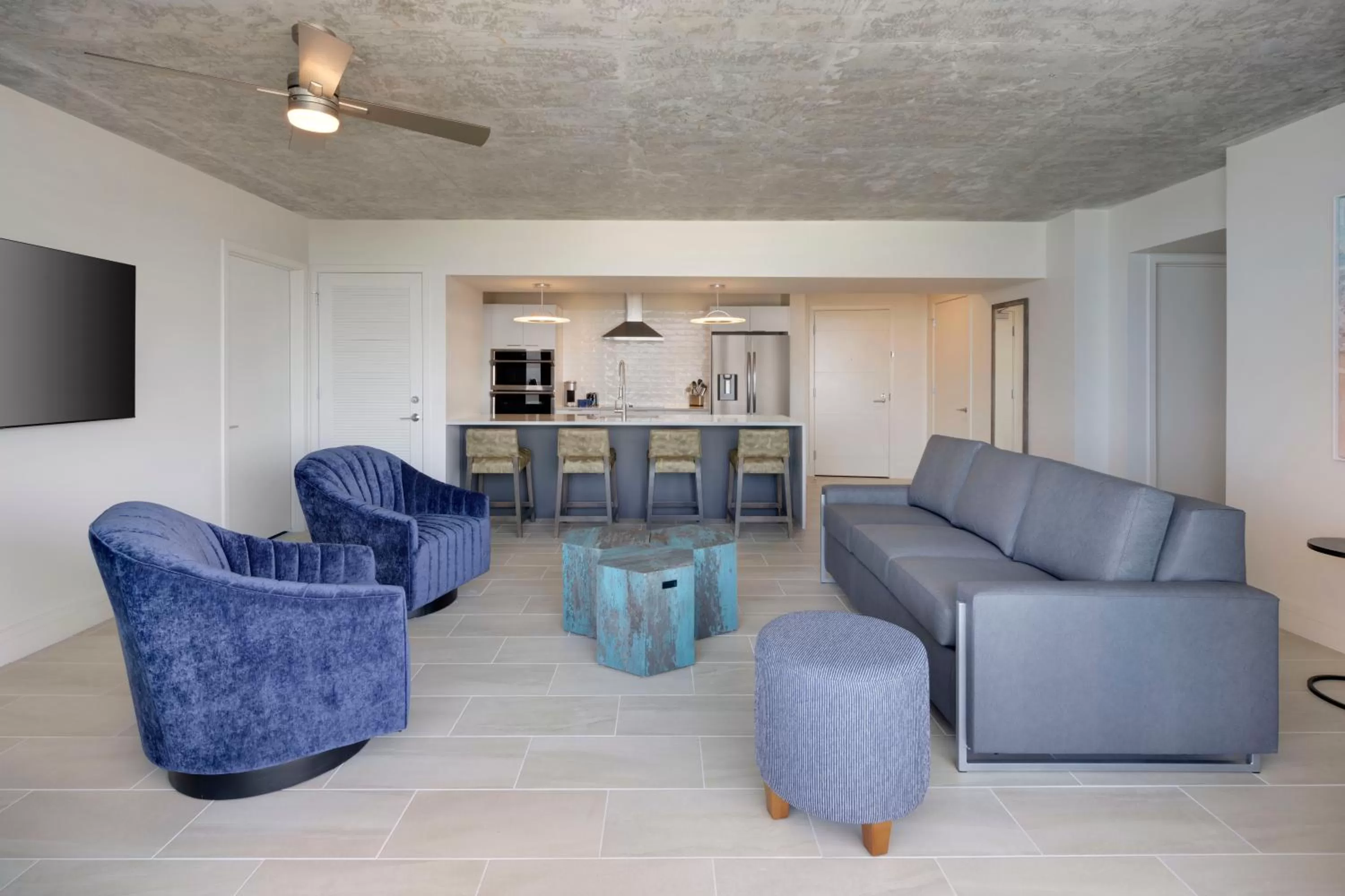 Living room in Max Beach Resort