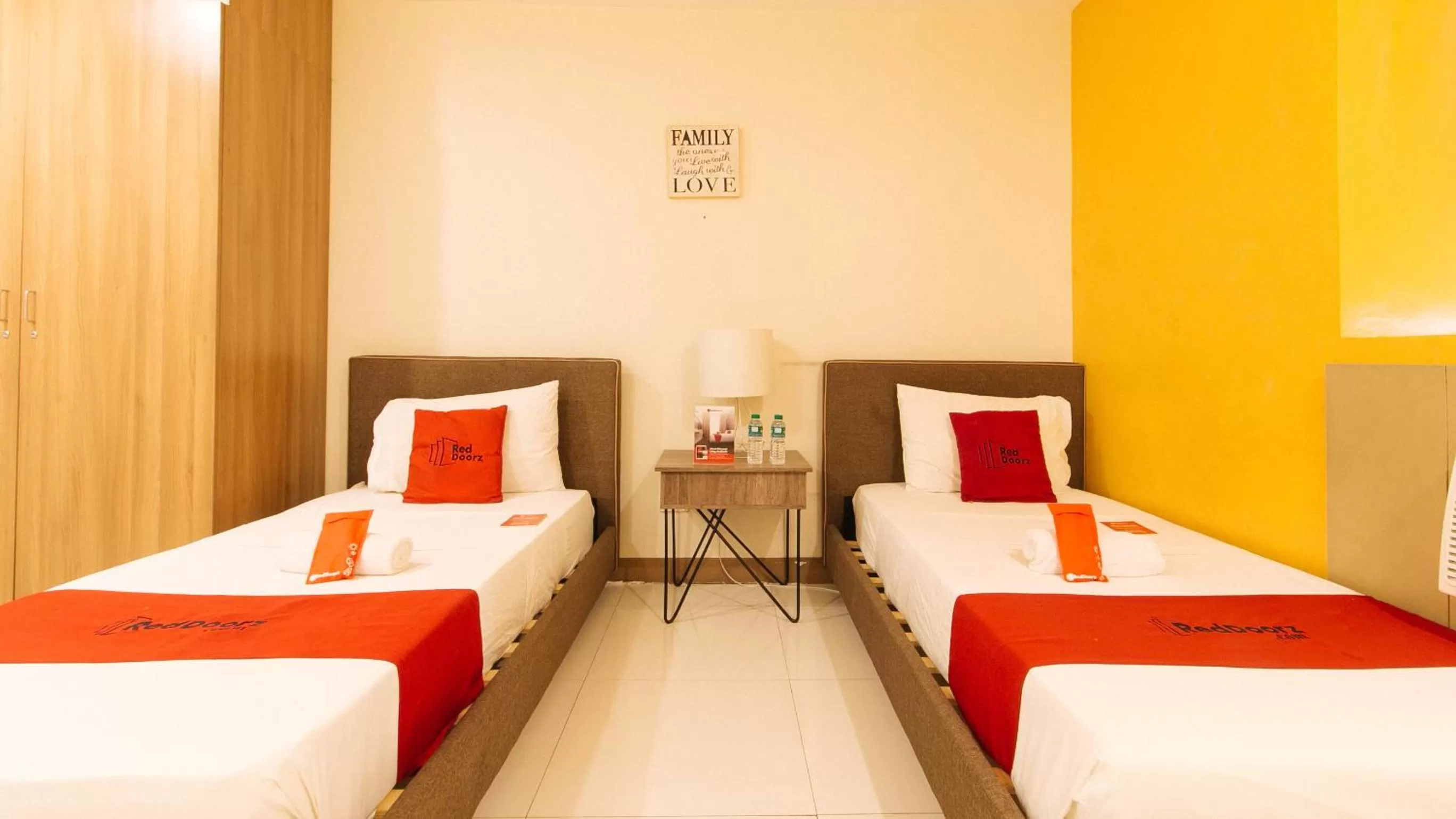 Photo of the whole room, Bed in RedDoorz Plus at Kamuning Quezon City