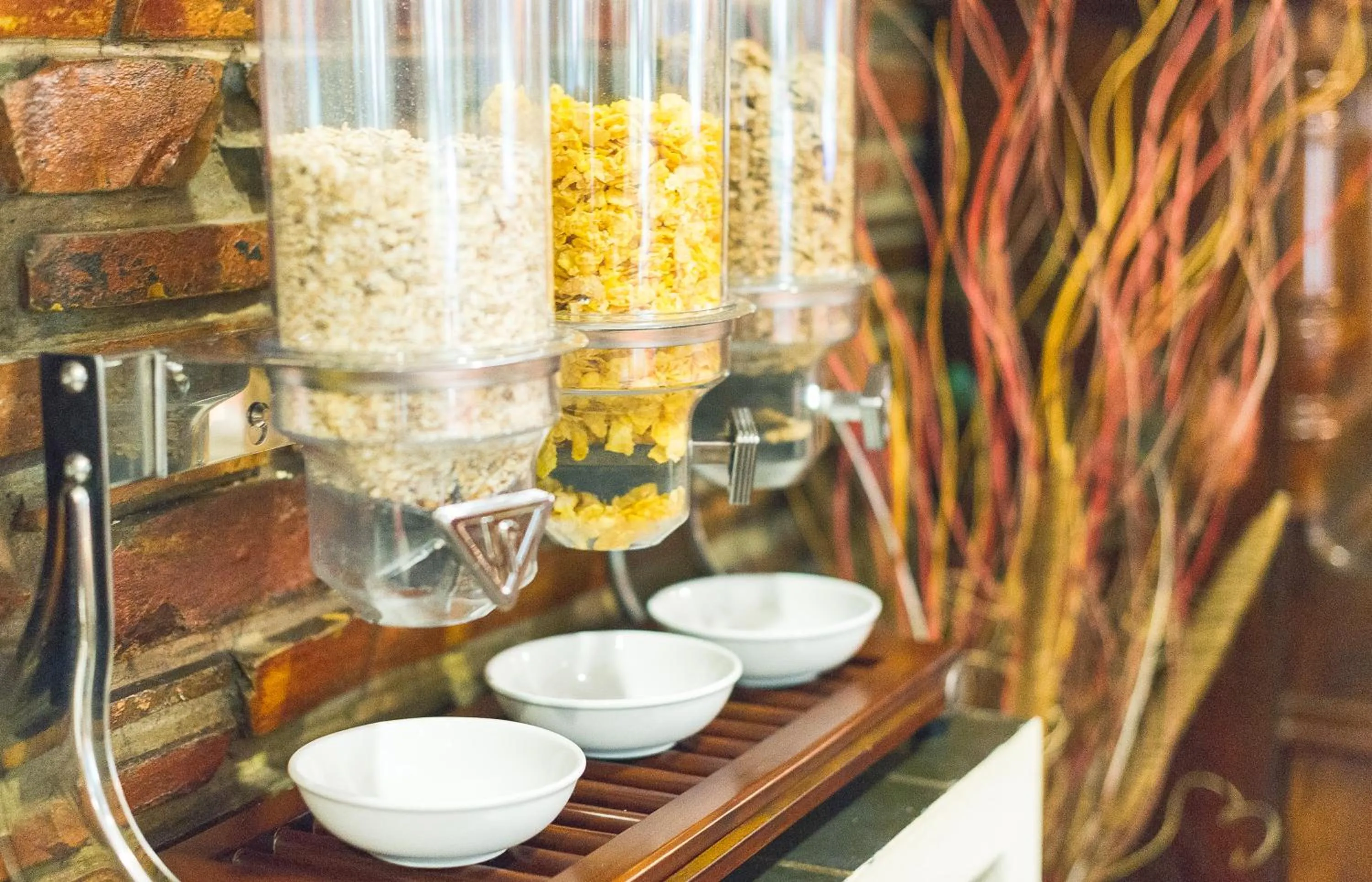 Food and drinks in Amper Bo Guest House