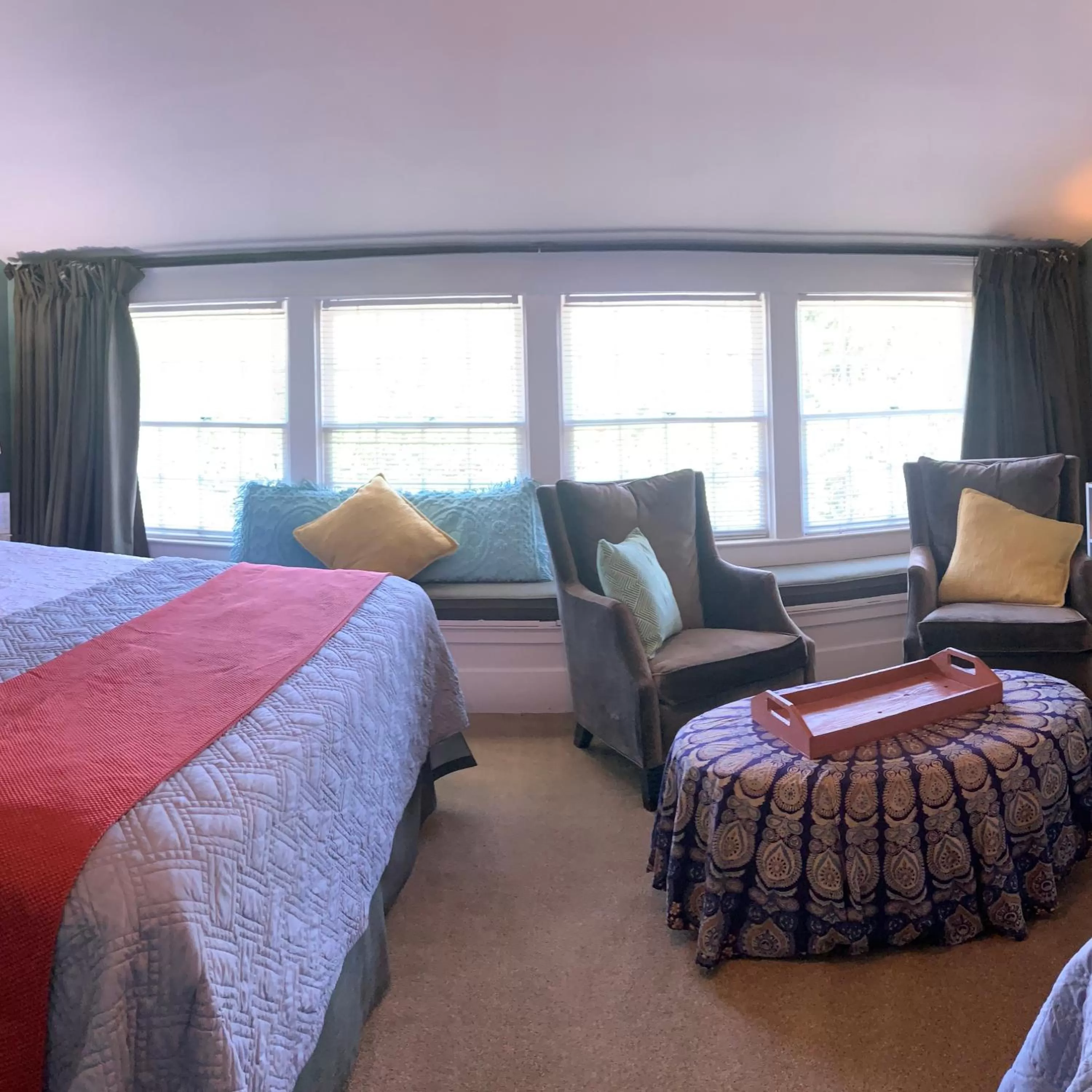 View (from property/room), Bed in Bayberry Inn B&B and Oregon Wellness Retreat