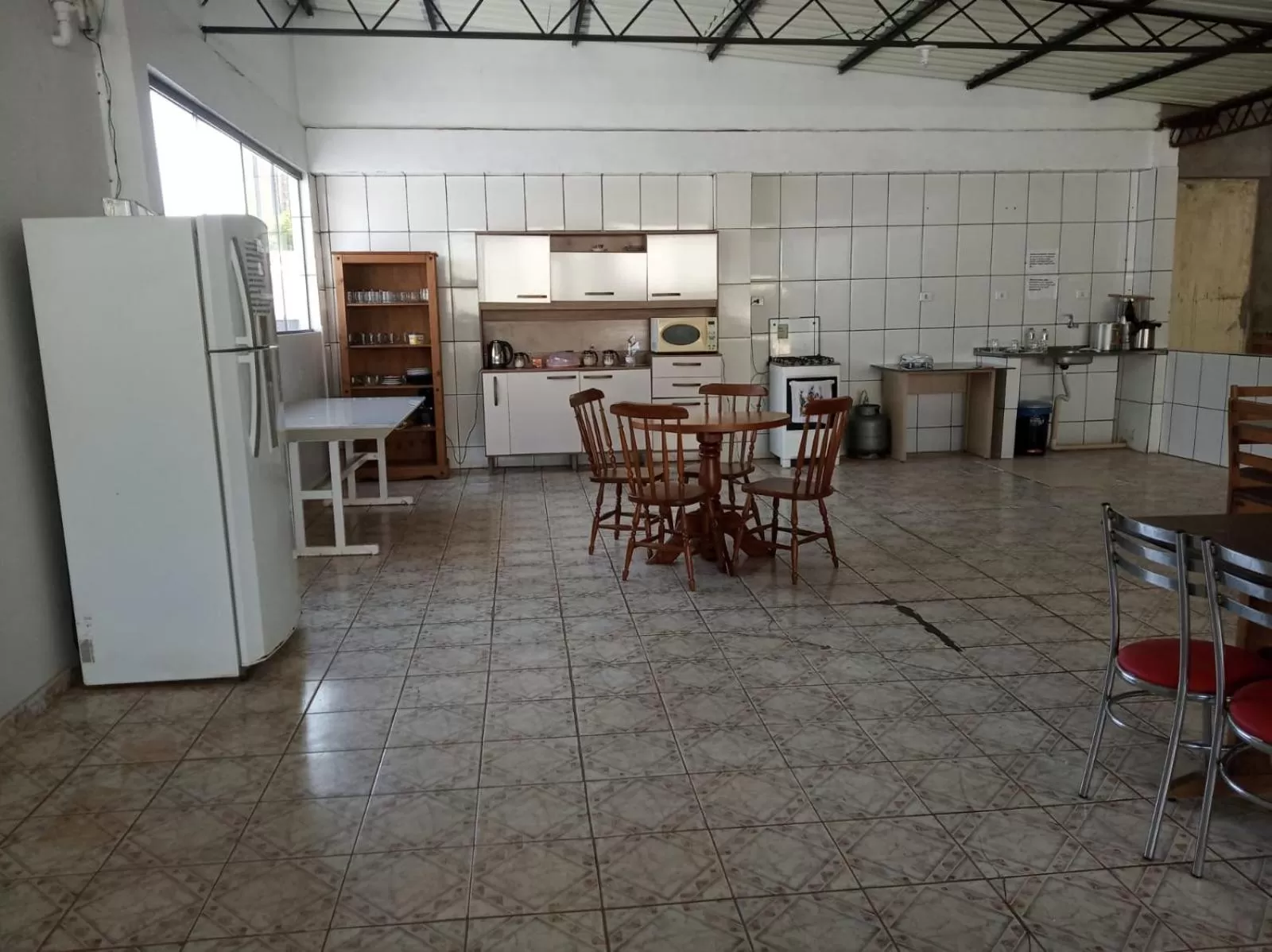 Kitchen/Kitchenette in Pousada Murilo centro foz