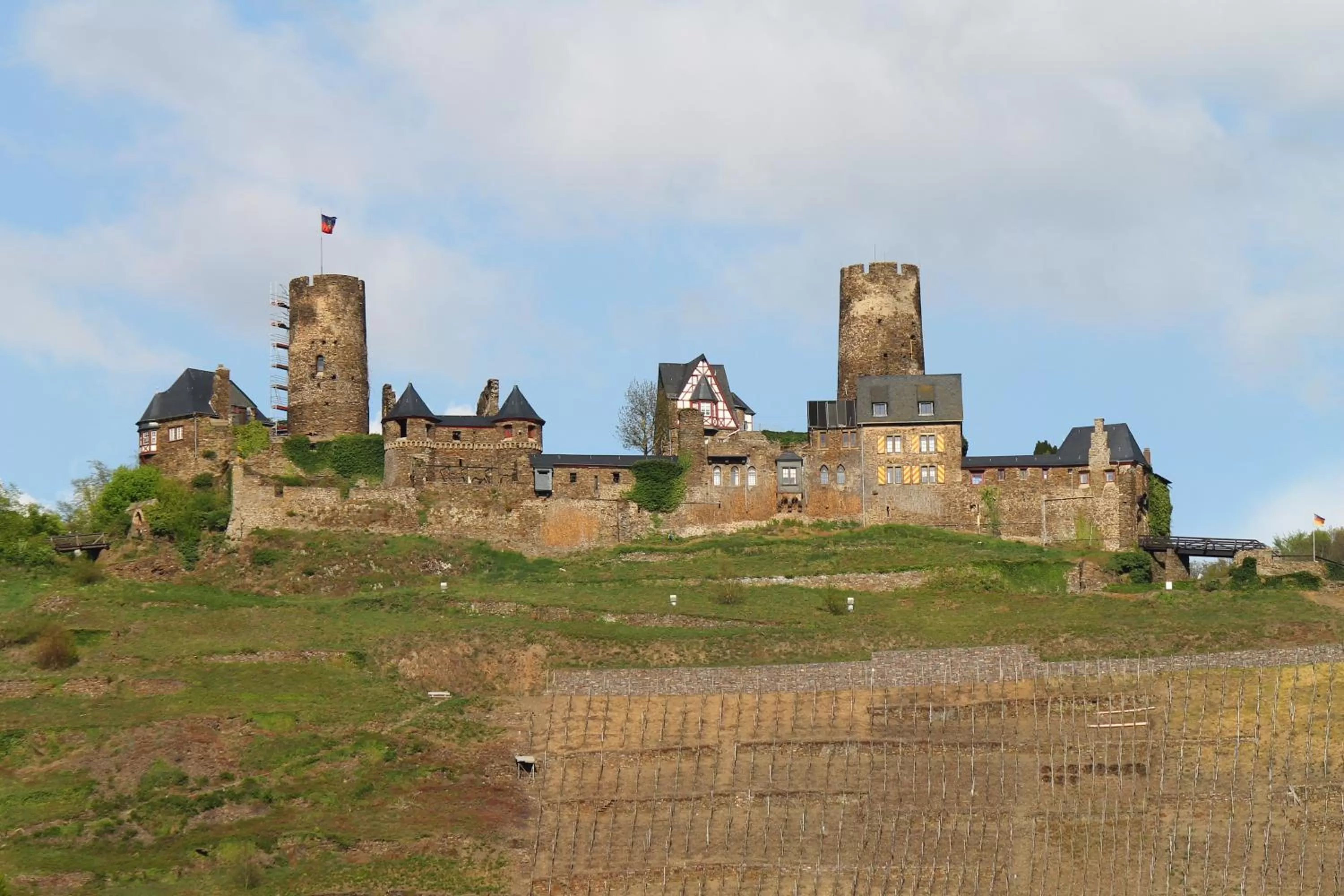 Nearby landmark in Moselhotel & Restaurant Zur Traube GmbH