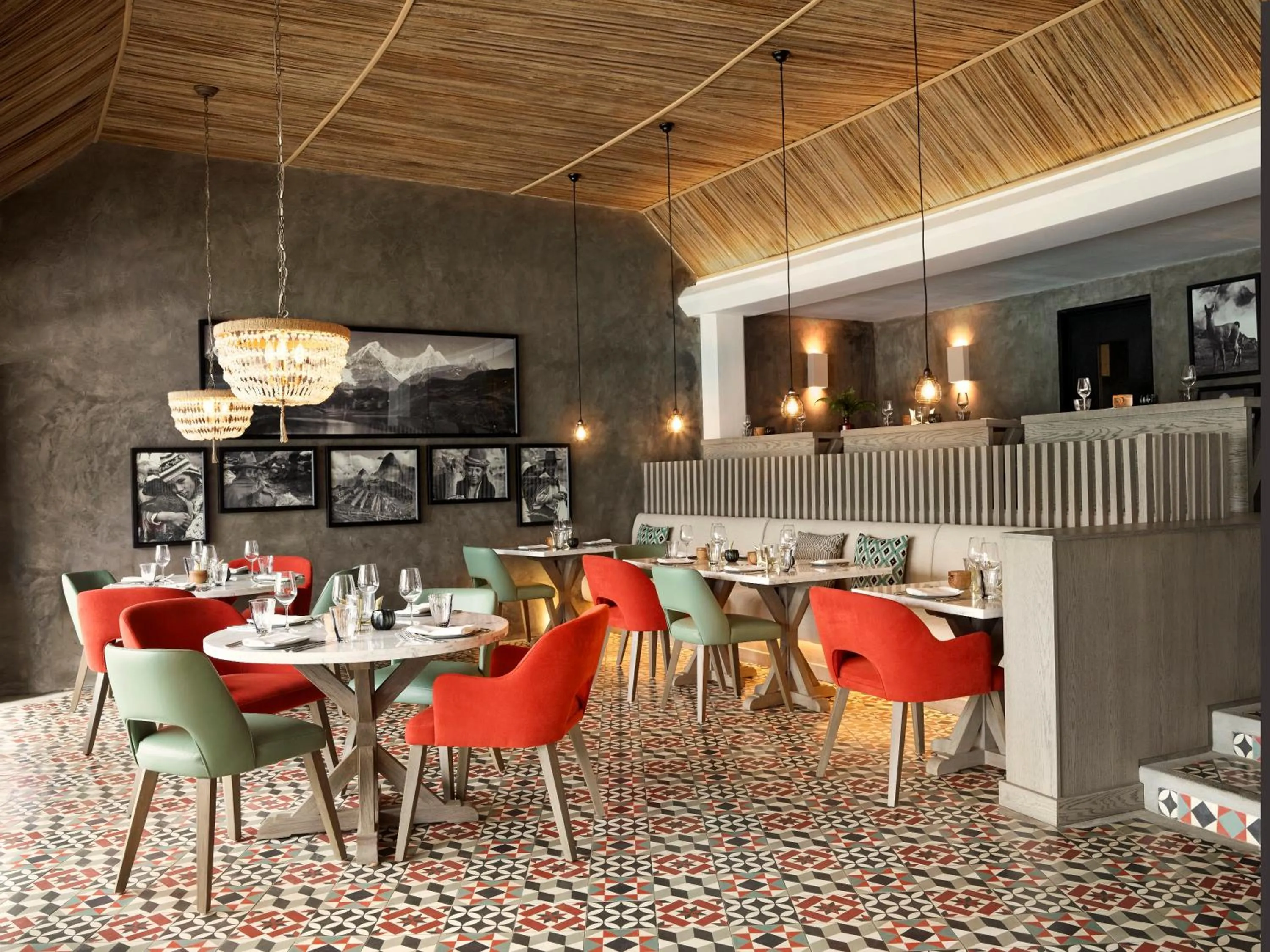 Restaurant/places to eat in LUX* Grand Gaube Resort & Villas