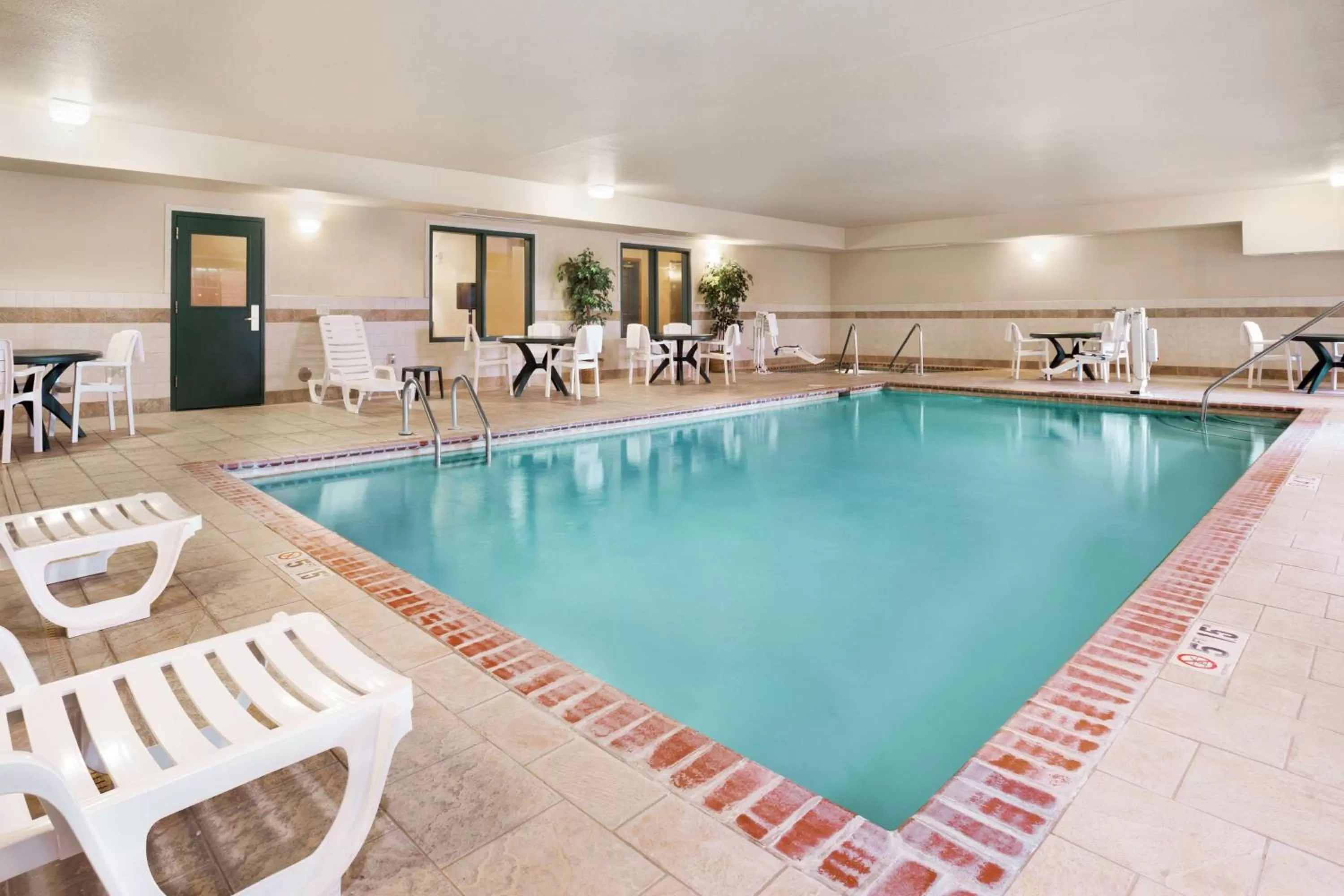 On site, Swimming Pool in Country Inn & Suites by Radisson, Northwood, IA