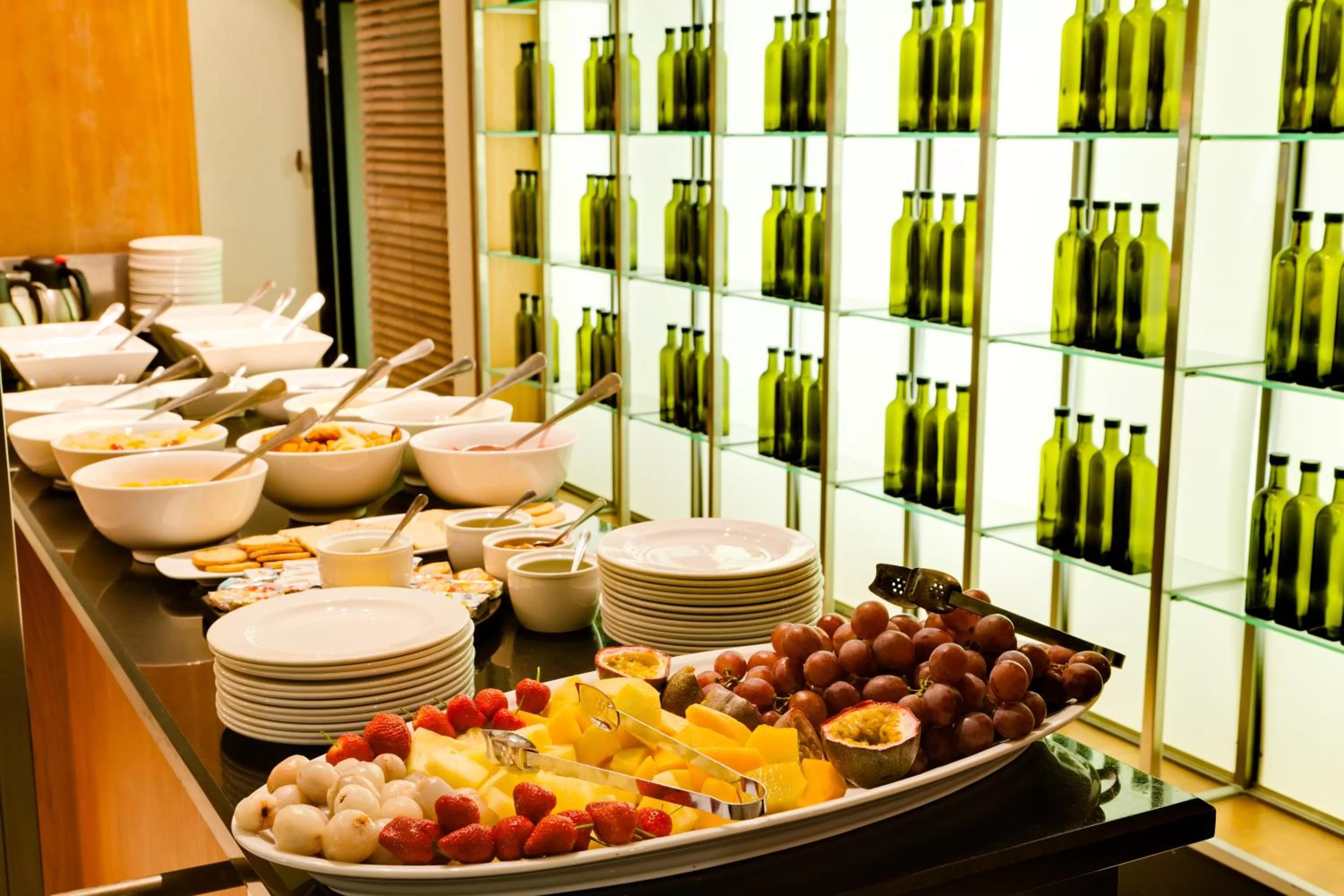 Restaurant/places to eat in The Oasis