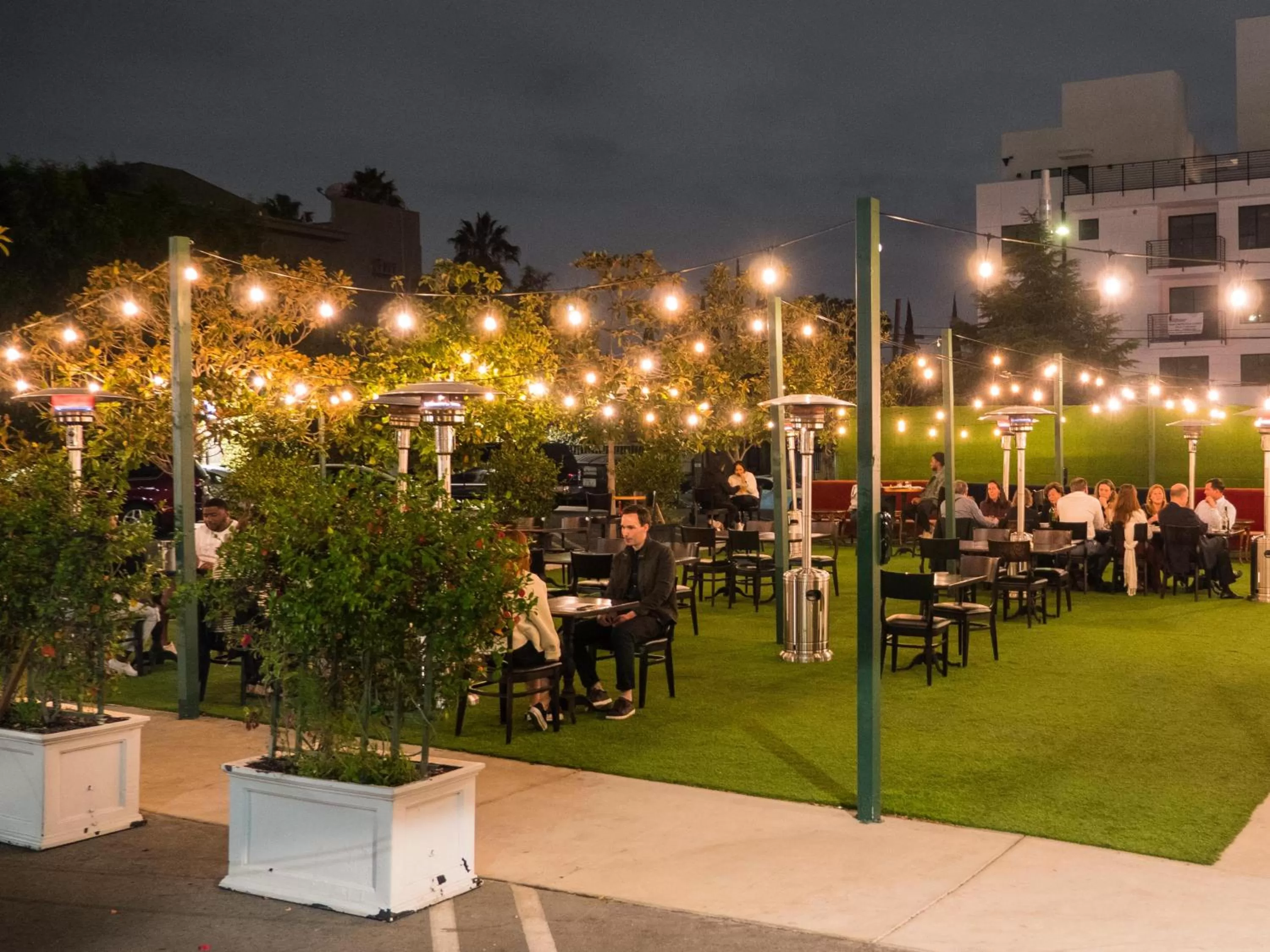 Restaurant/places to eat in Hollywood Historic Hotel