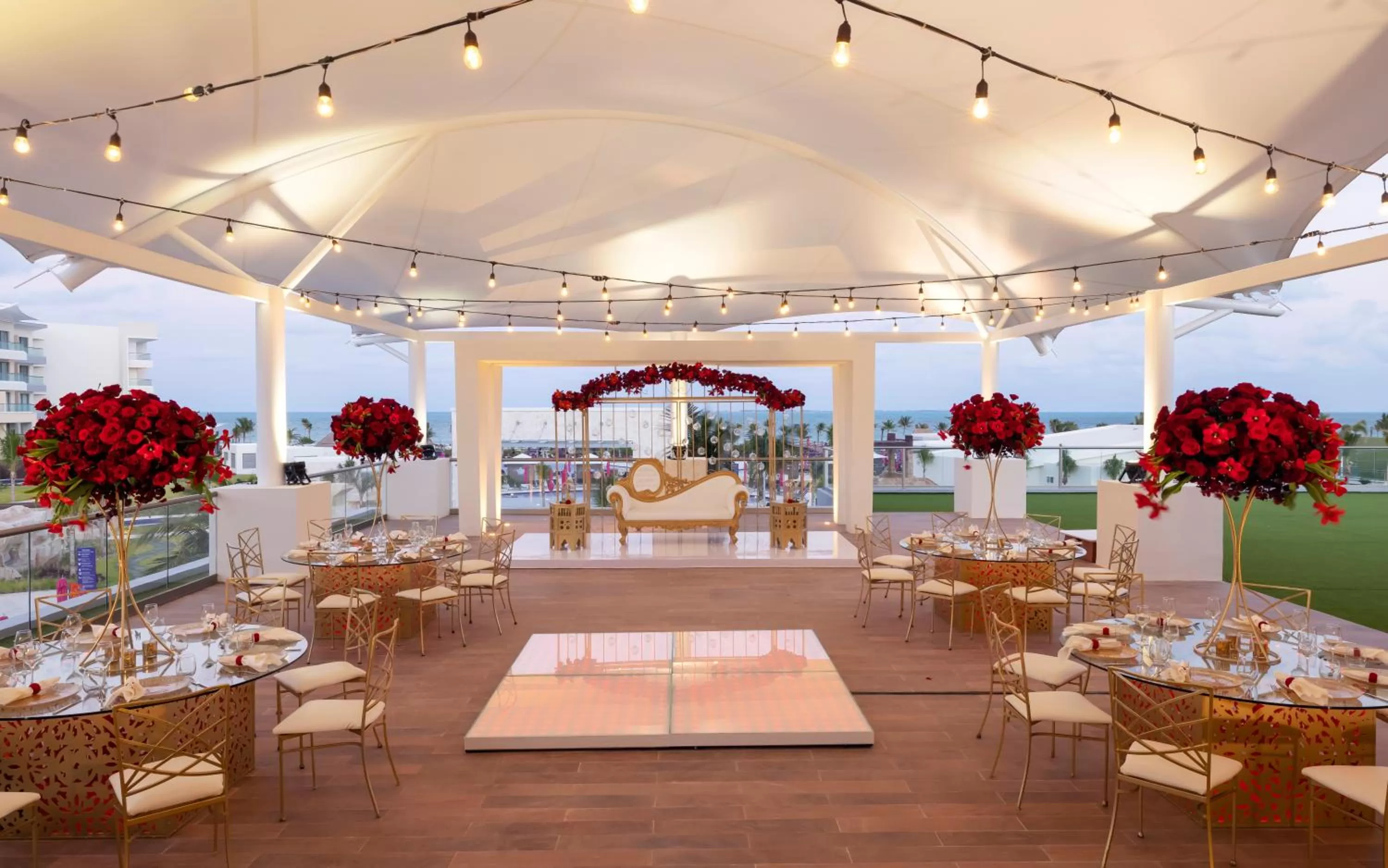 wedding in Planet Hollywood Cancun by Royalton, An Autograph Collection All-Inclusive Resort