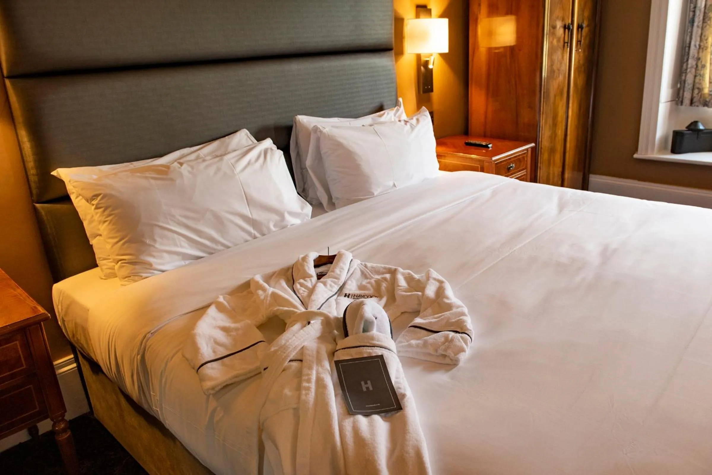 Bed in The Haycock Manor Hotel