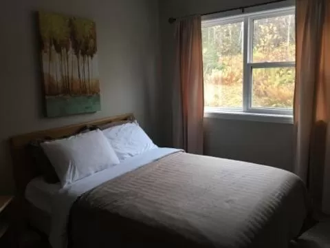 Bed in Restland Motel