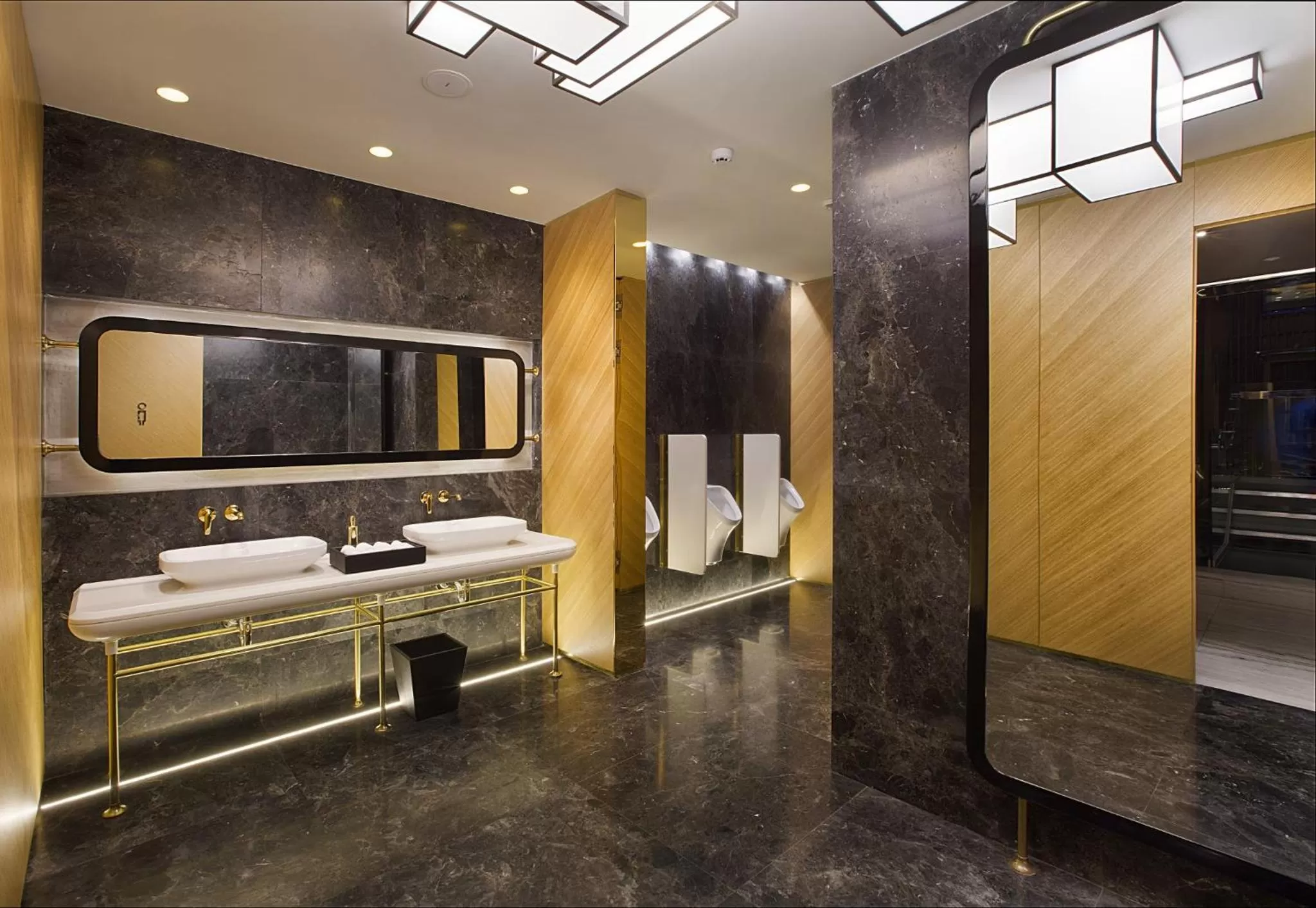 Property building, Bed in Fer Hotel