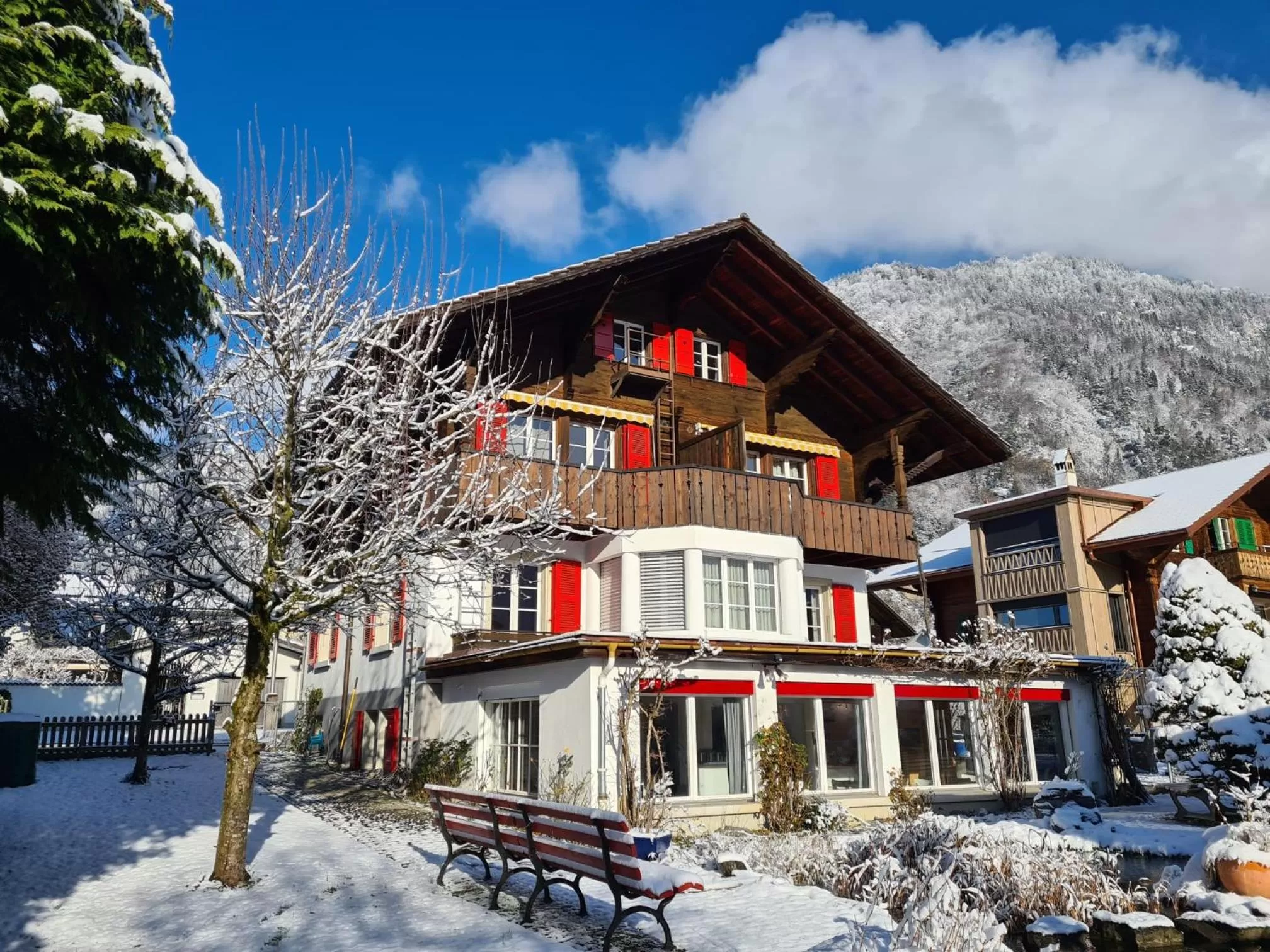 Property building in Adventure Guesthouse Interlaken