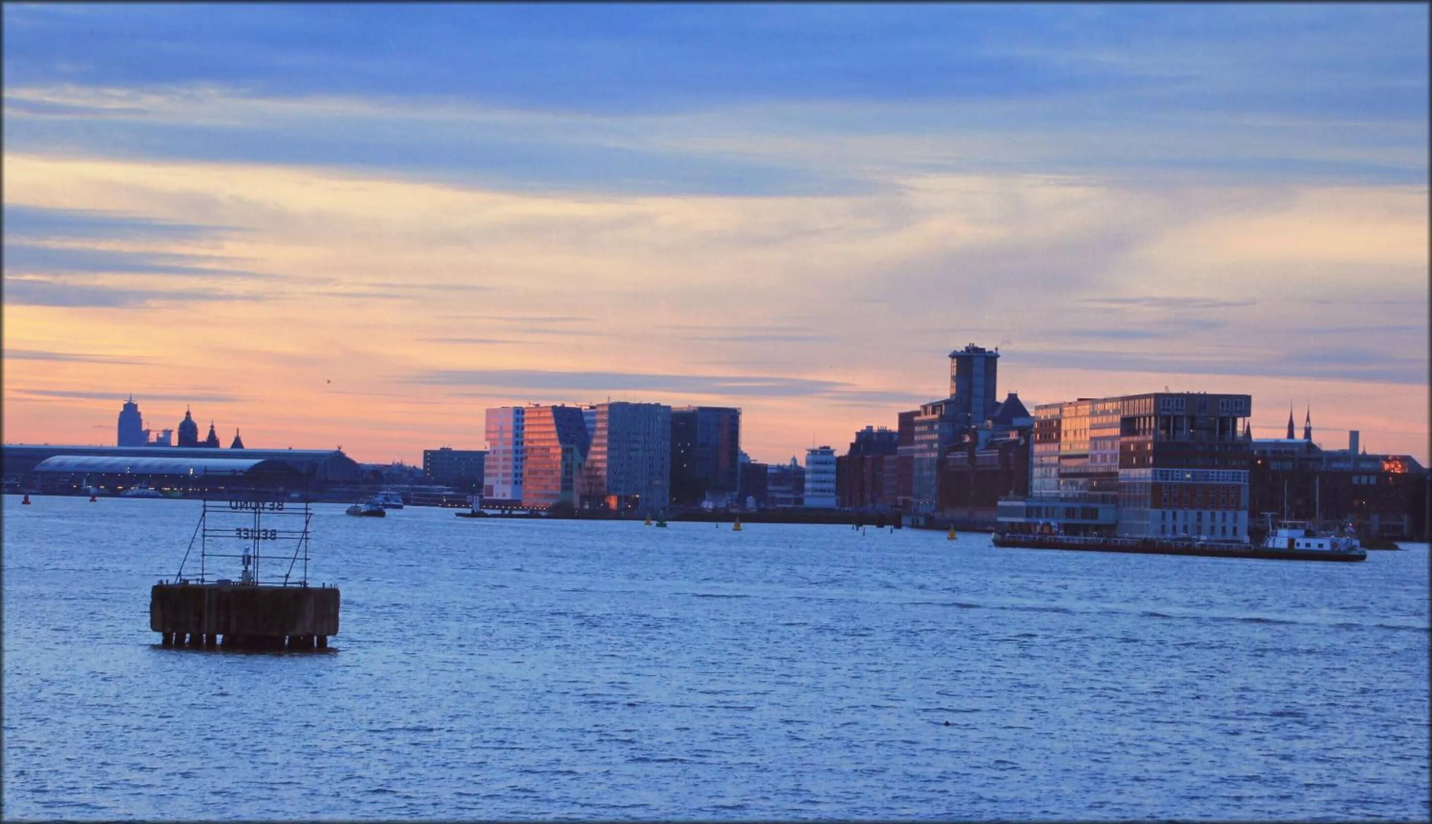 Area and facilities in Botel