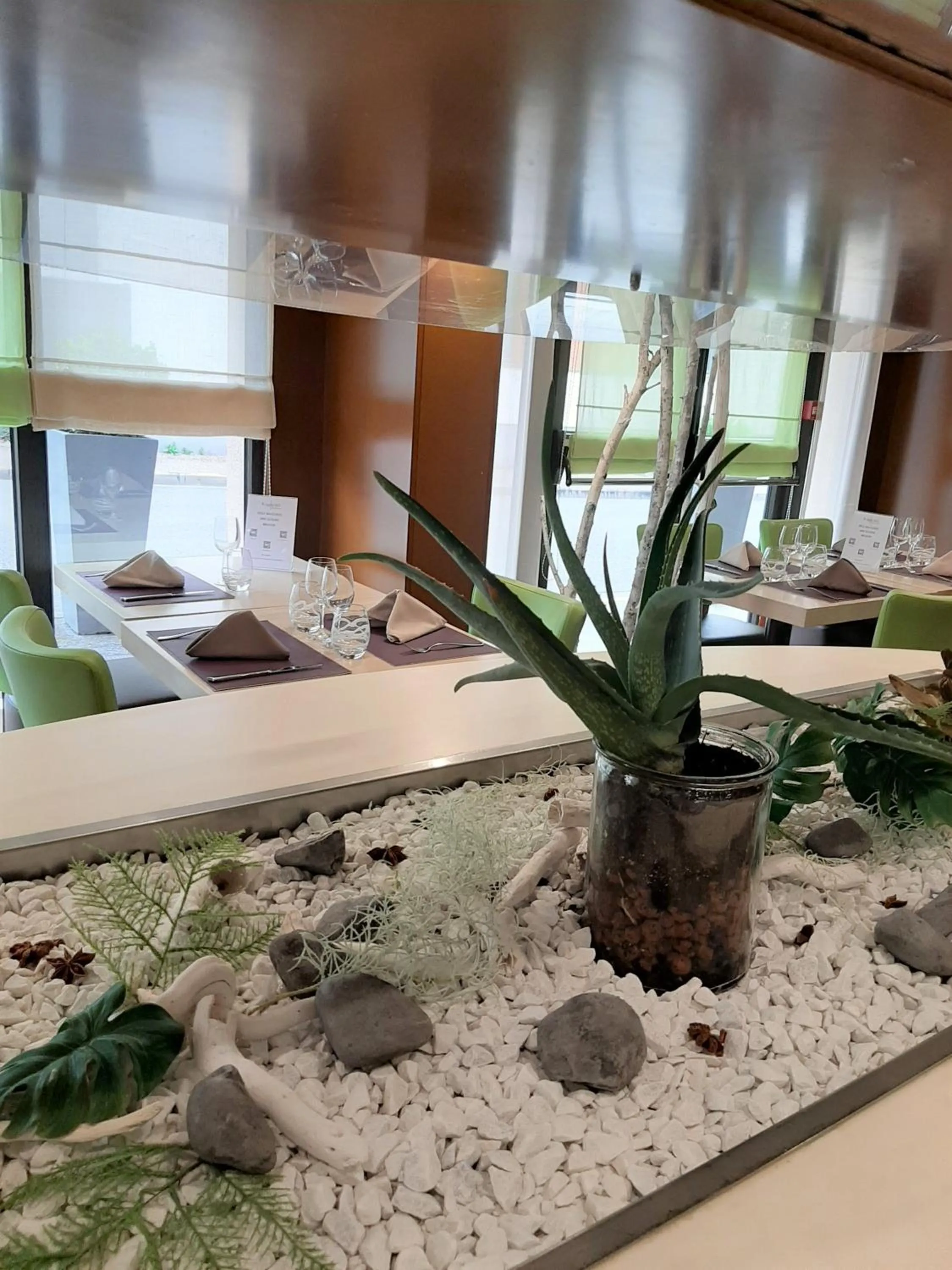 Restaurant/places to eat in Kyriad Hotel Nevers Centre