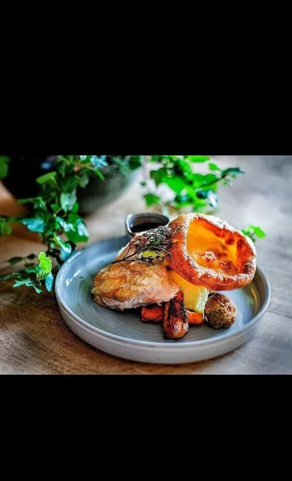 Food and drinks in The Okeover Arms