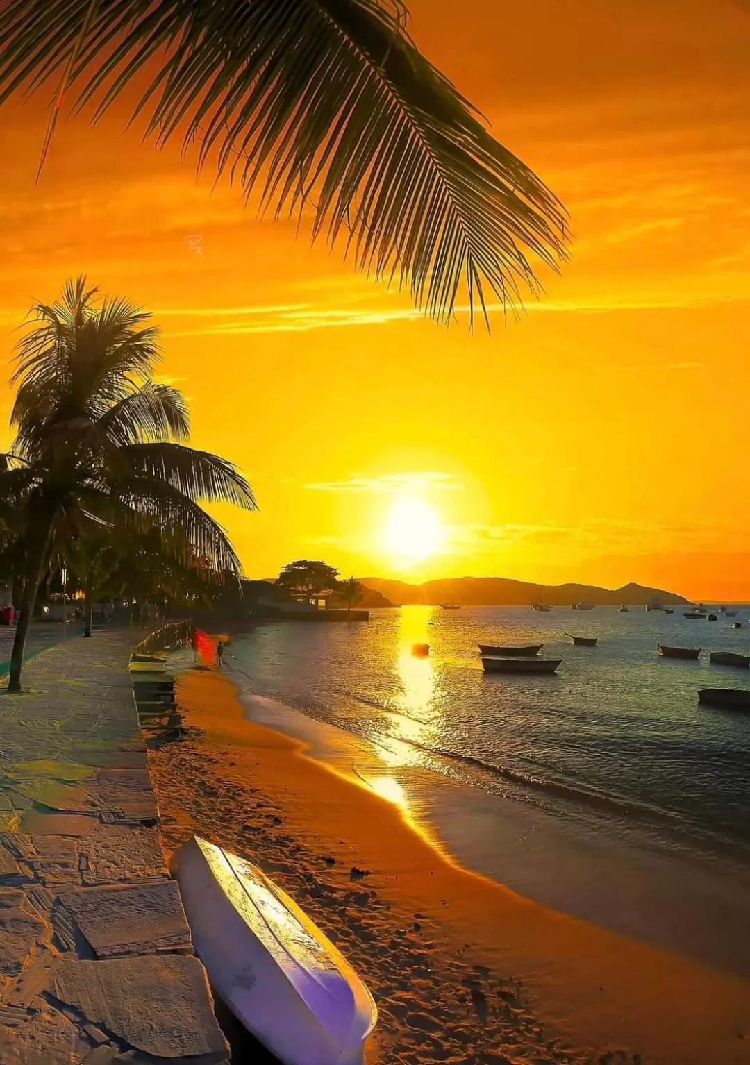 Natural landscape, Beach in Pousada L'étage