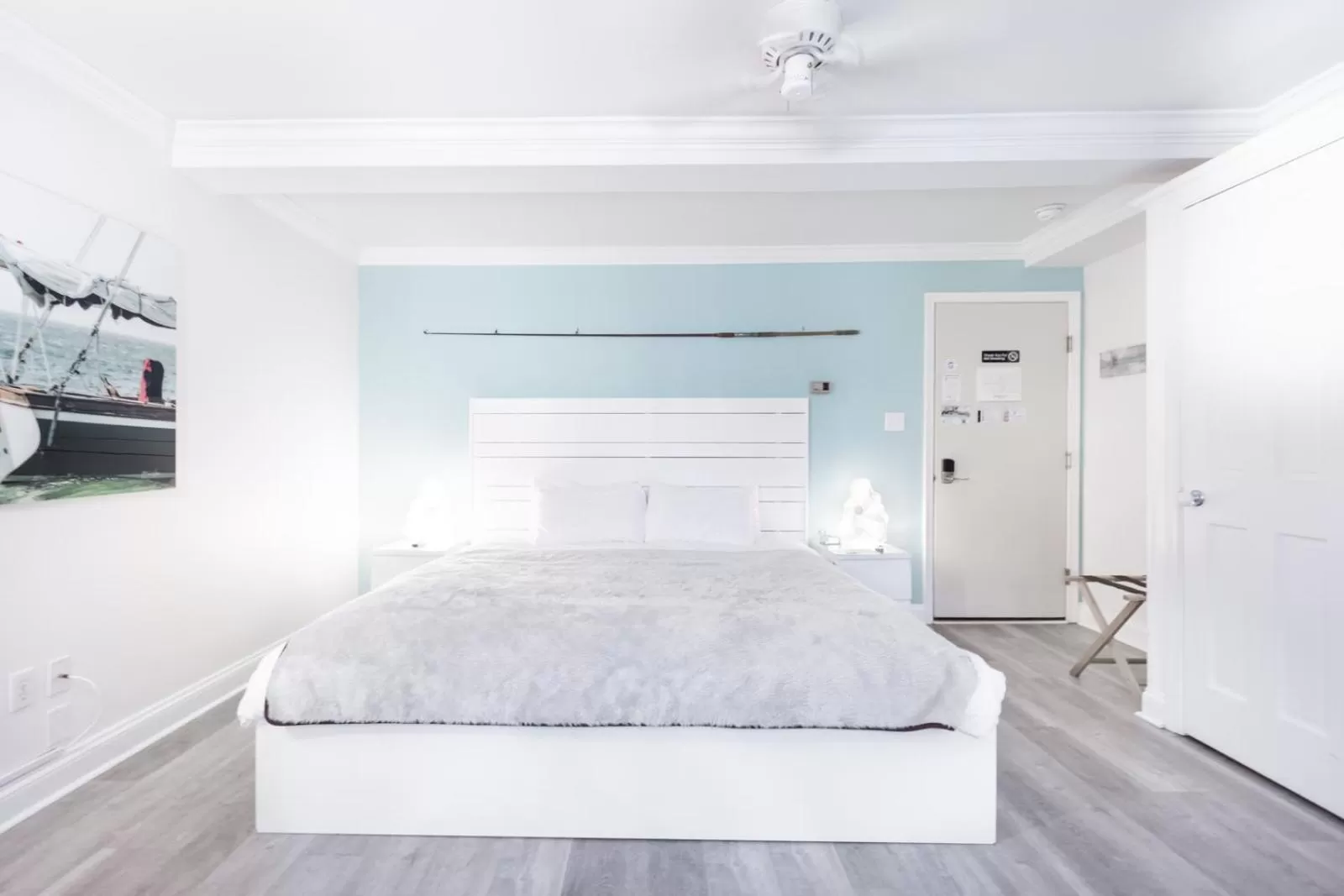 Bed in Canalside Inn