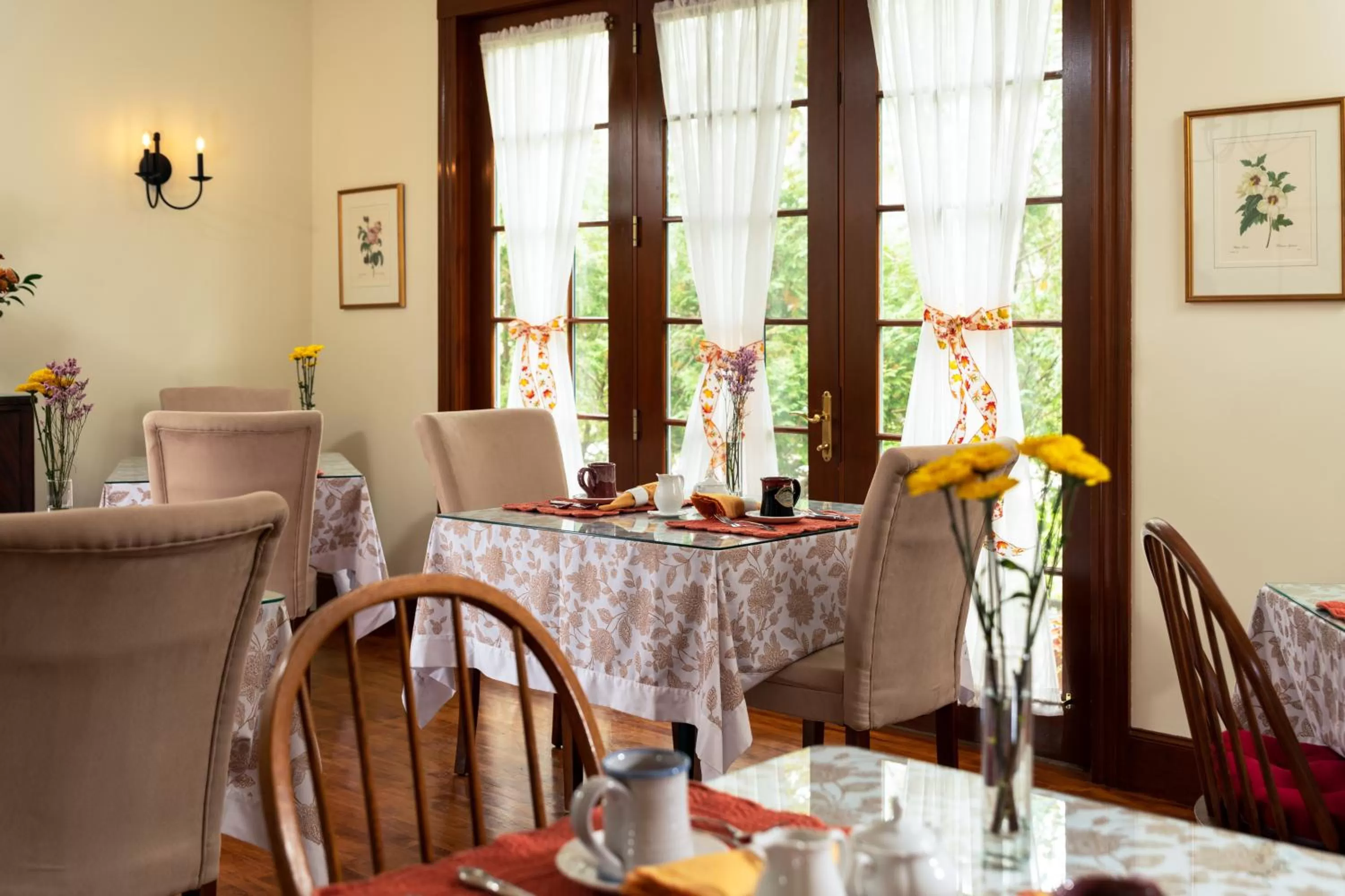 Dining area in Palmer House Inn
