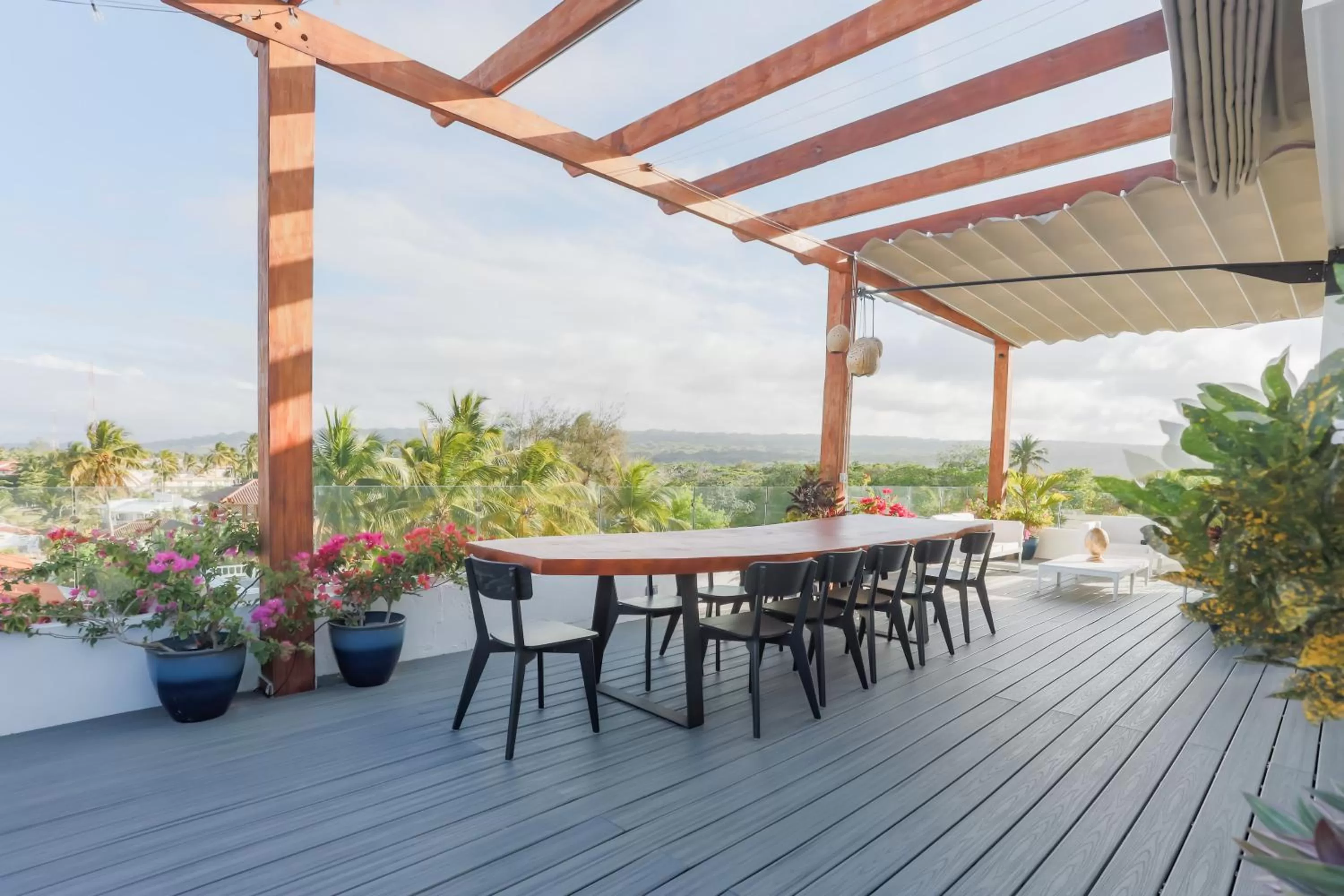 Natural landscape in Ultravioleta Boutique Residences