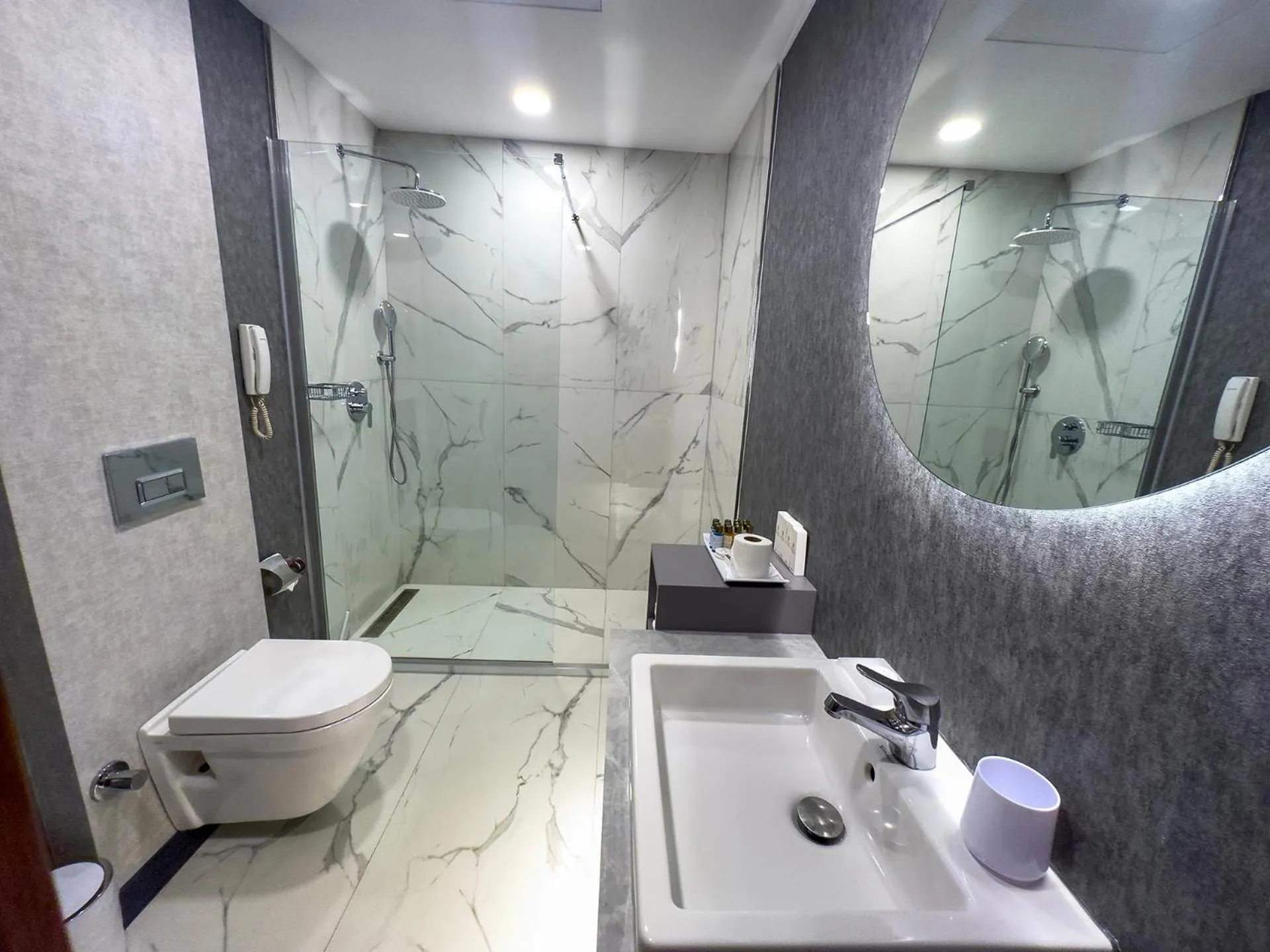 Bathroom in Bilek Istanbul Hotel