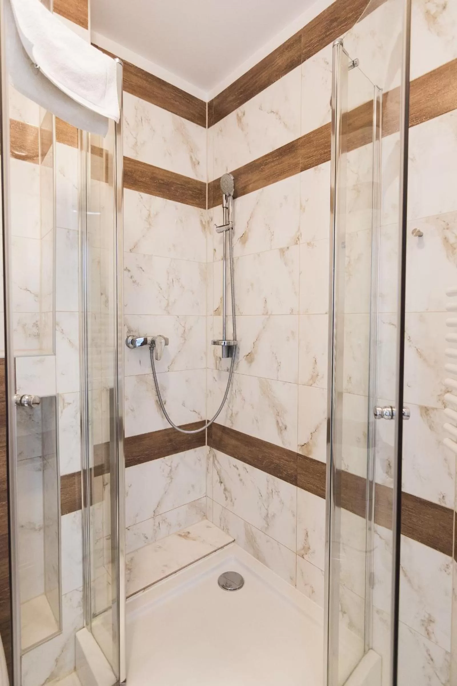 Bathroom in Resident Rene