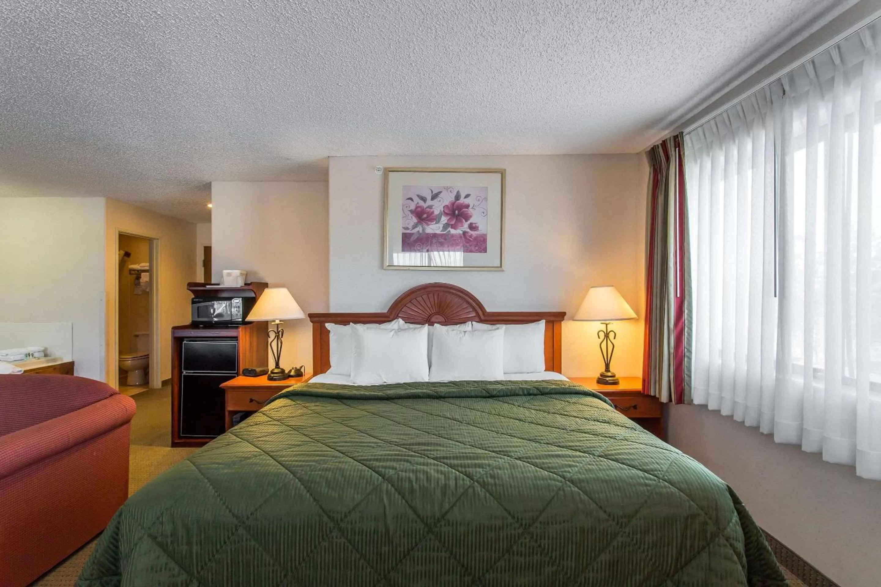 Photo of the whole room, Bed in Quality Inn Delta Gateway to Rocky Mountains