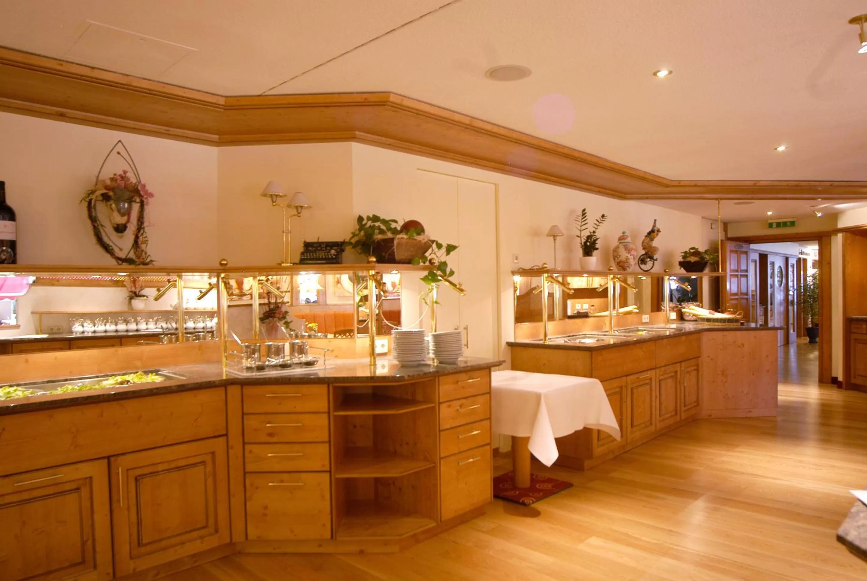 Restaurant/places to eat in Wellness-& Nationalpark Hotel Schliffkopf, BWSC