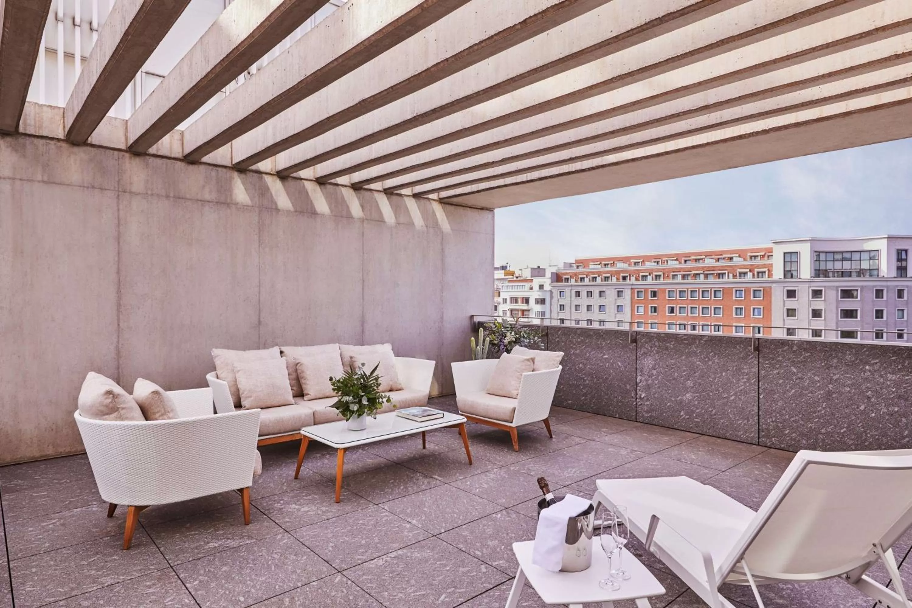 Property building in Hyatt Regency Madrid Residences