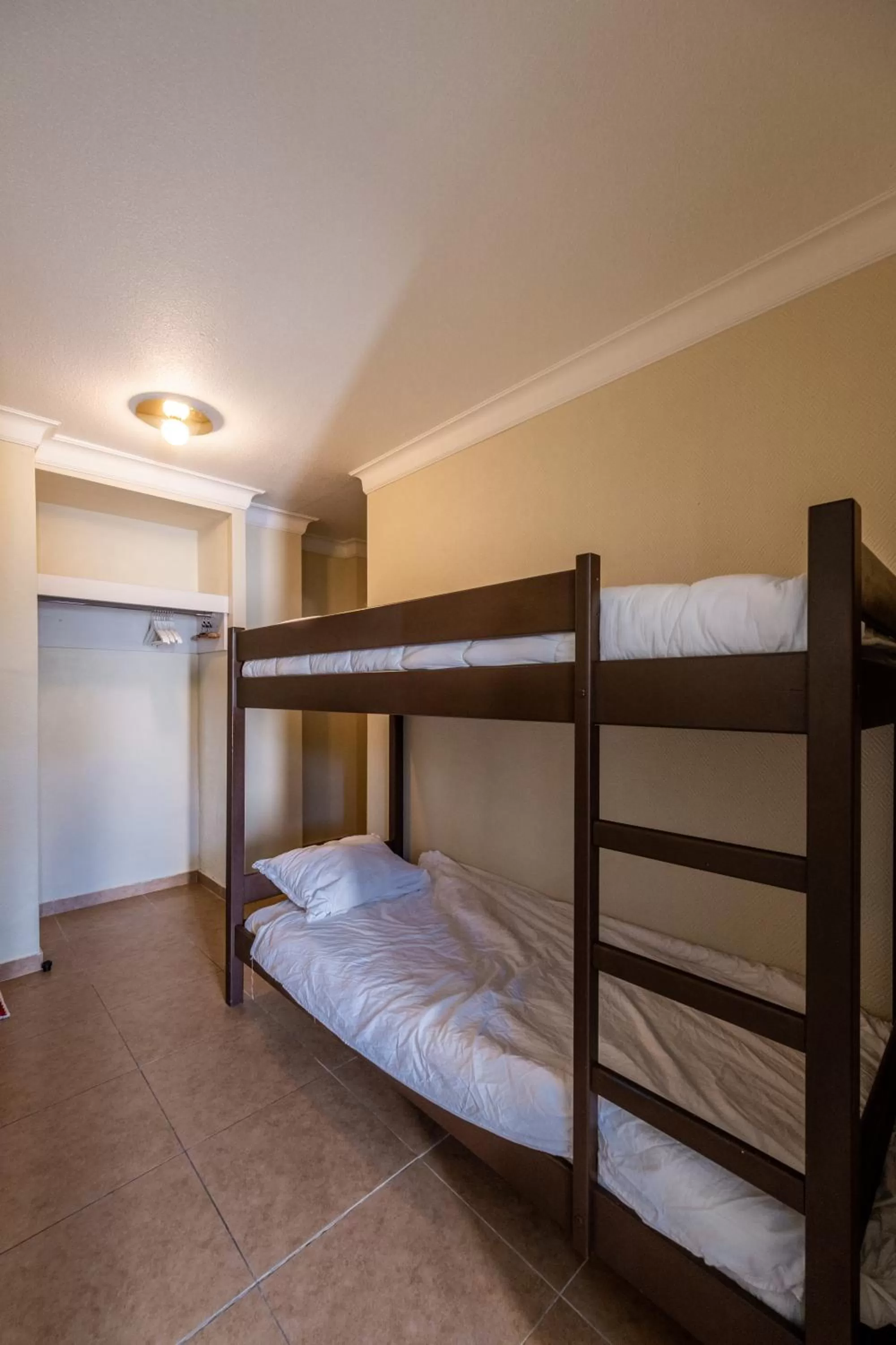 Bunk Bed in Résidence Chateau d'Acotz - Avec piscine à 600m des plages à Saint-Jean-de-Luz