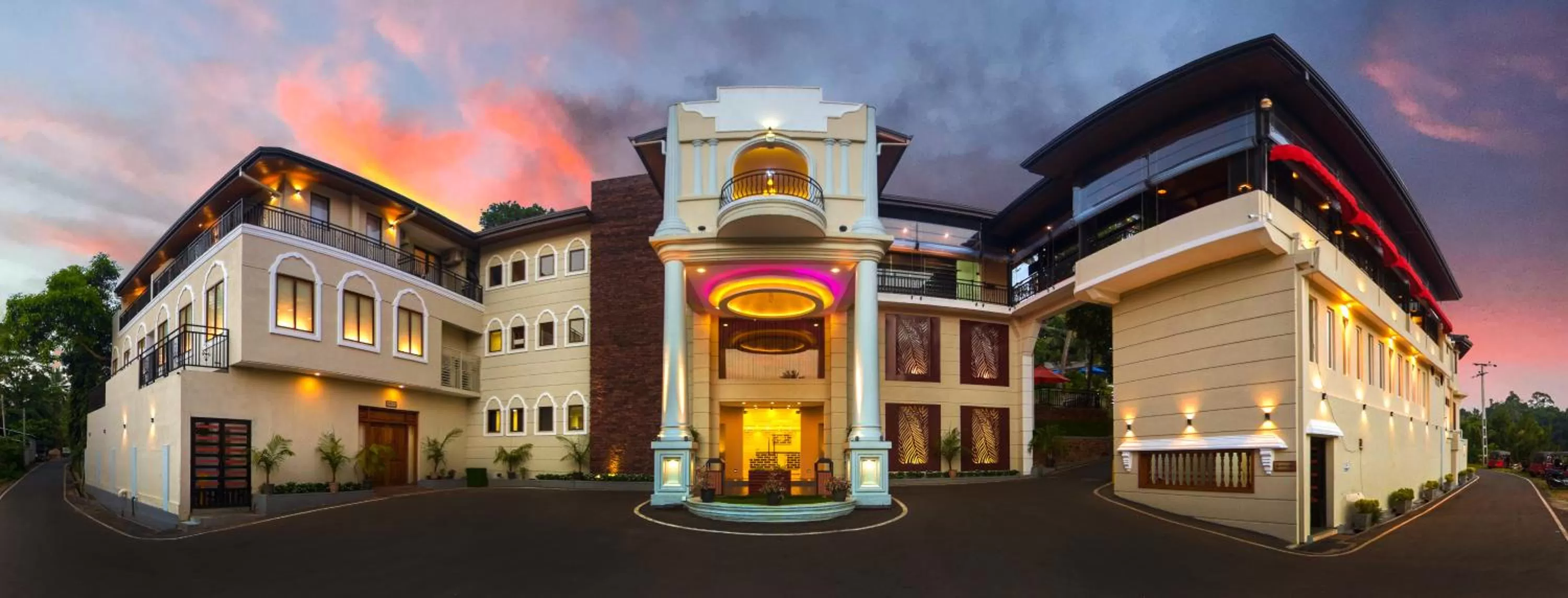 Property building in Royal Classic Resort