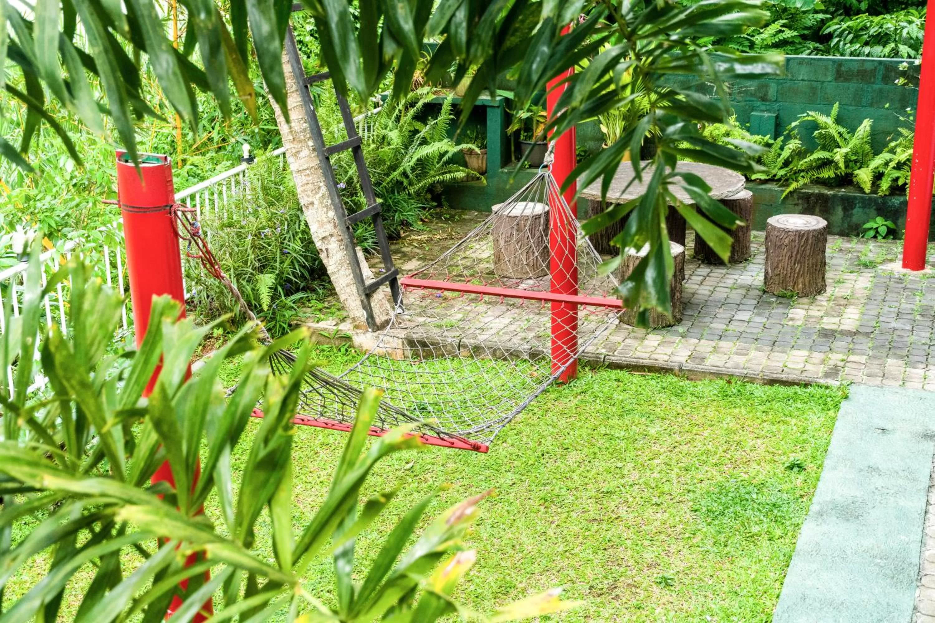 Garden view in Kandy Riverside Villa