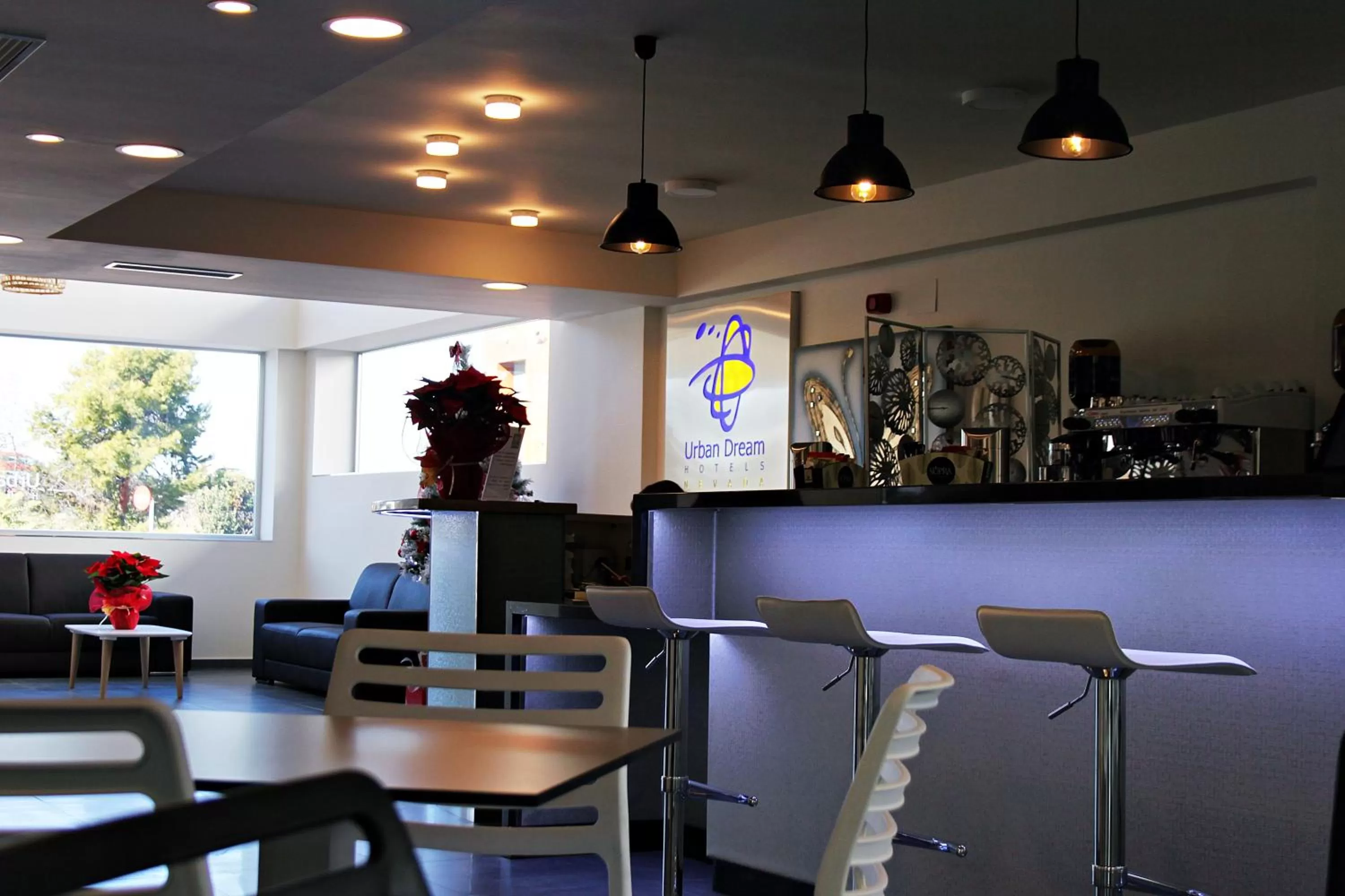 Lounge or bar in Checkin Urban Nevada