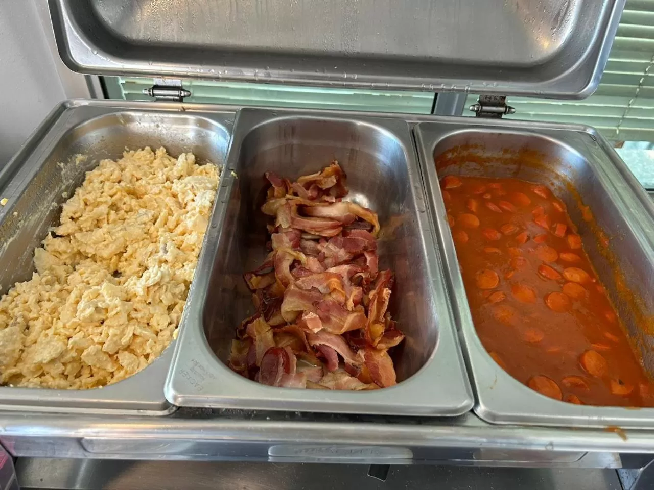 Breakfast in Ímpar Suítes Cidade Nova