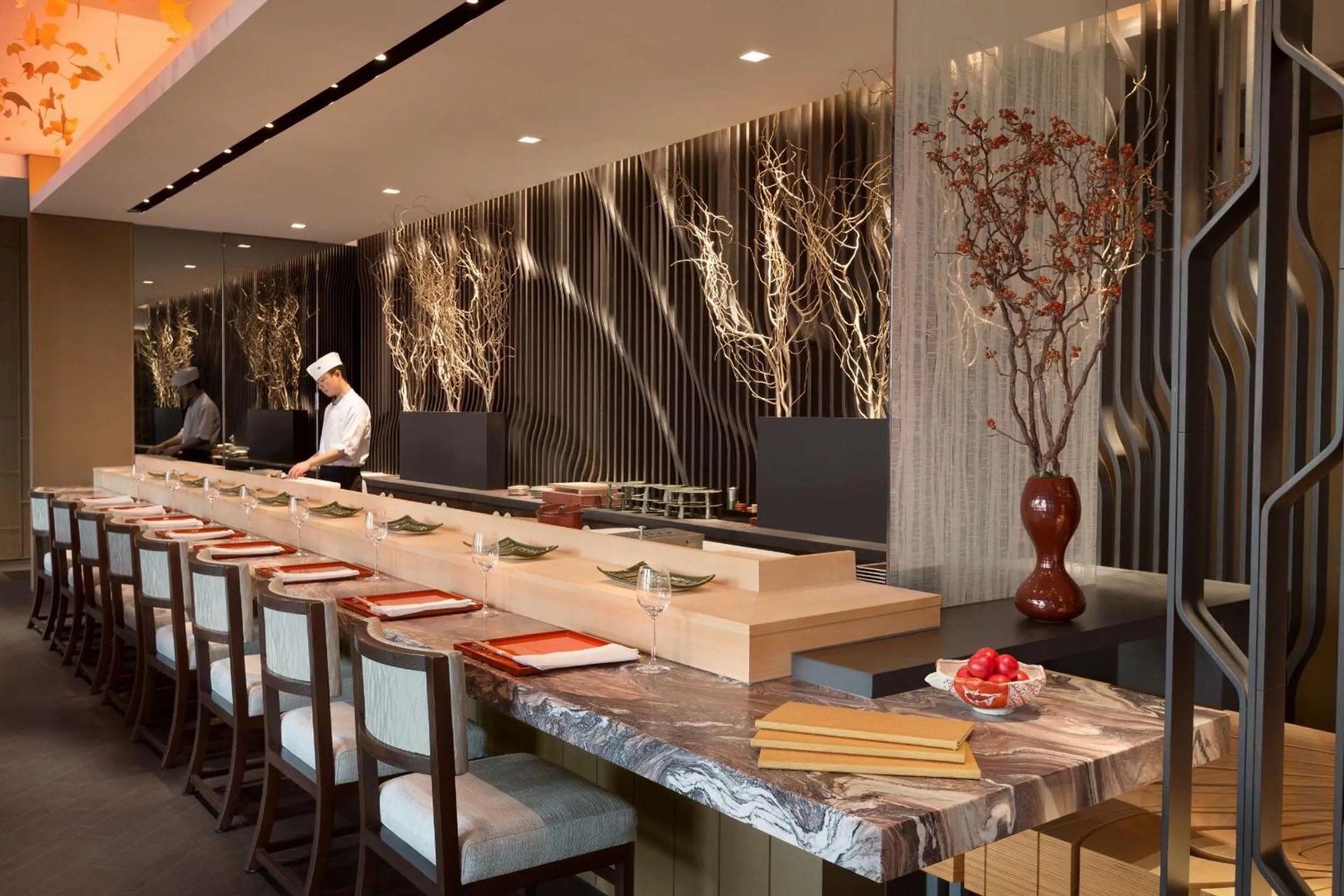 Restaurant/places to eat in Shangri-La Tokyo