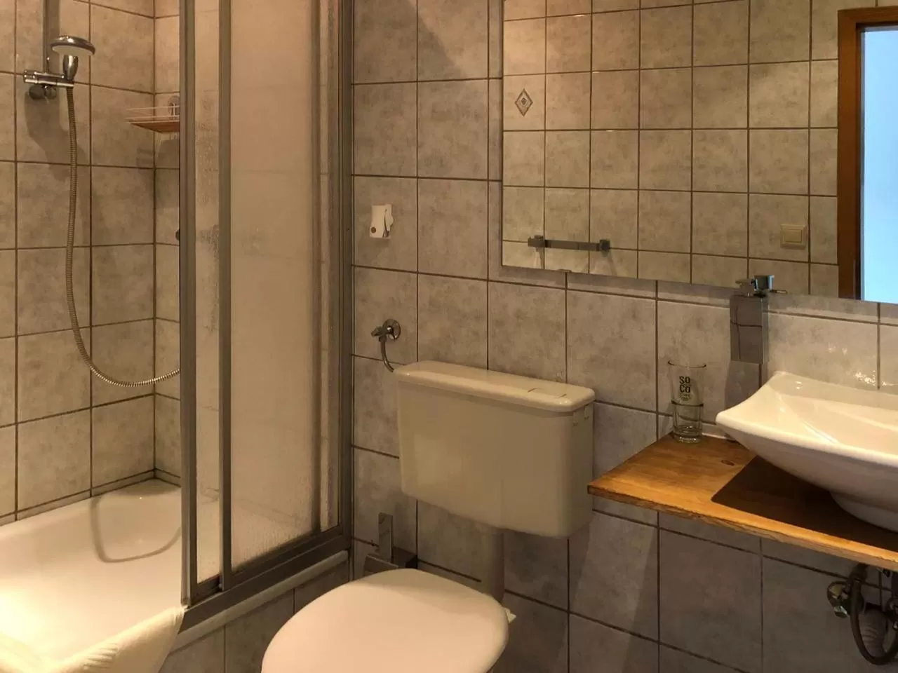 Bathroom in Landlust Hotel