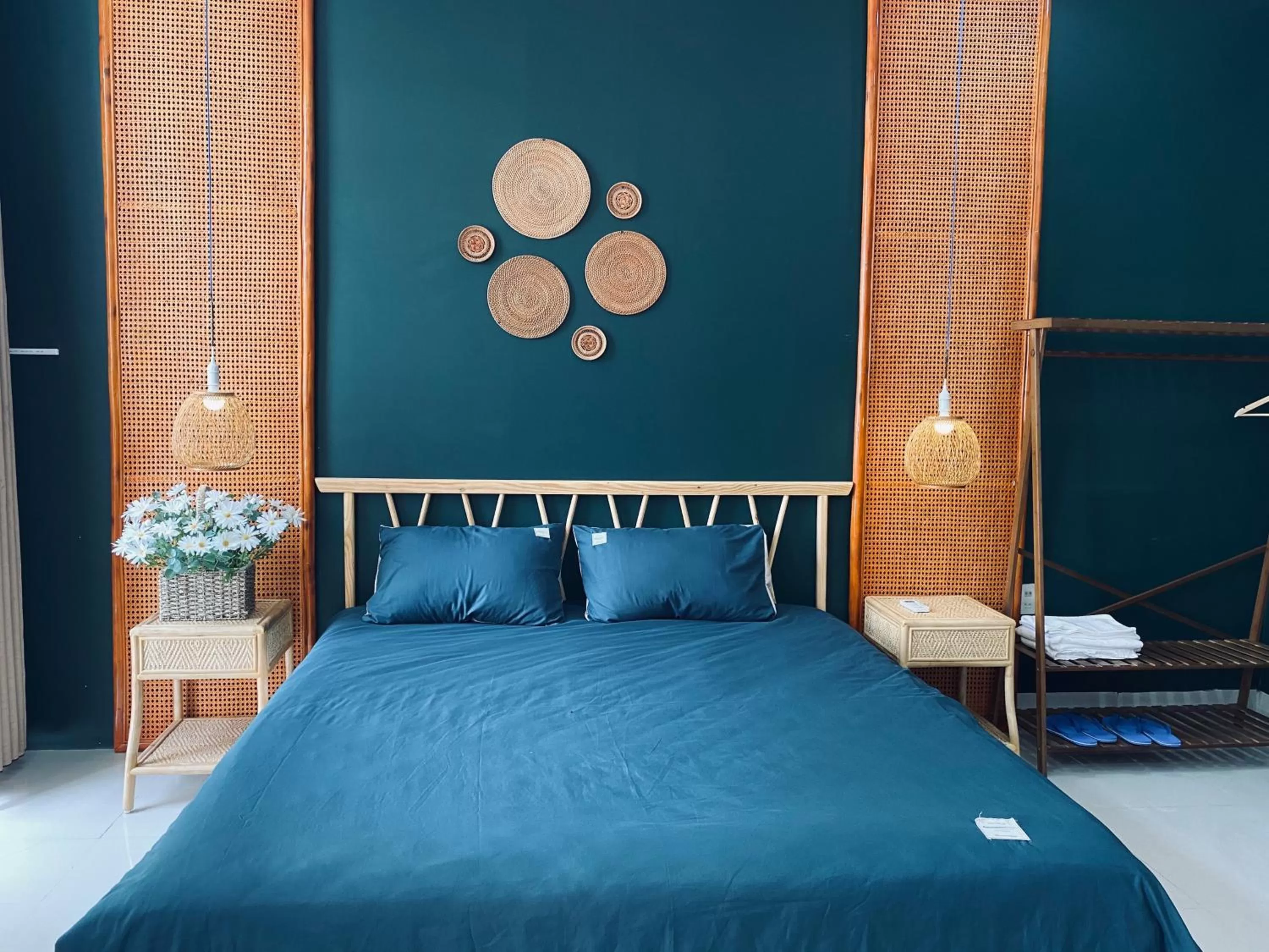 Bed in Emerald Boutique Stay 2