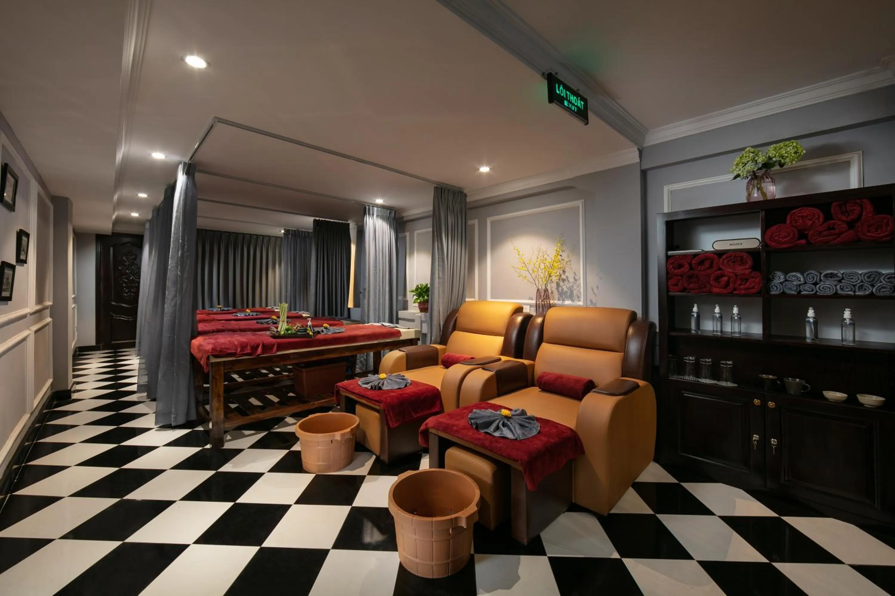 Massage in Maya Boutique Hotel & Spa