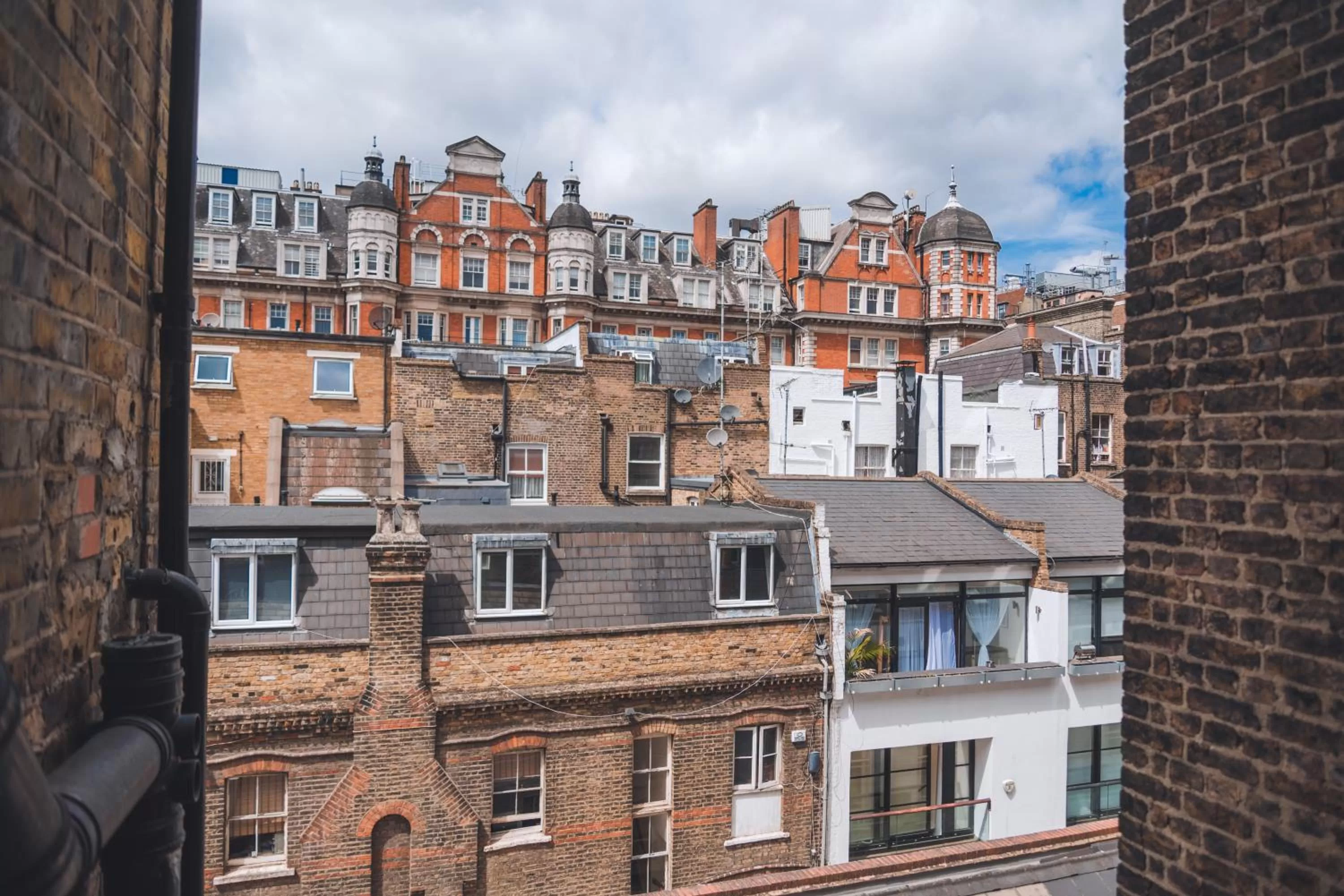 Neighbourhood in Shakespeare Hotel