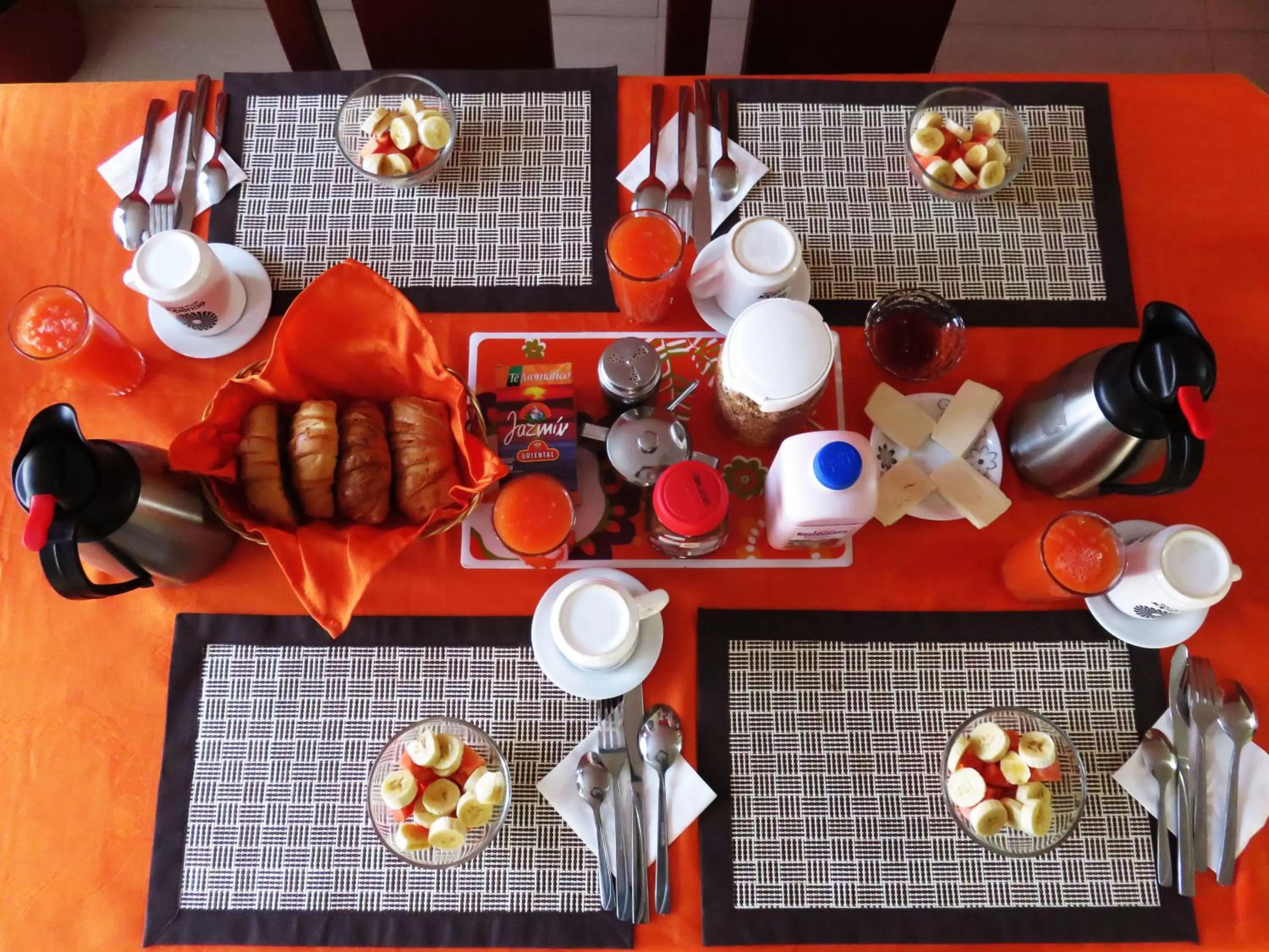 American breakfast, Breakfast in Casa del Montañero